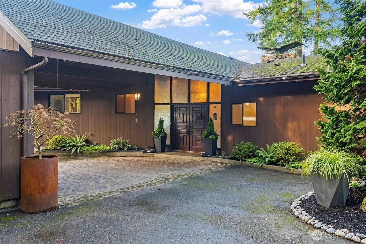 Property photo for 1970 Cambridge Lane Sw, Olympia photo 4