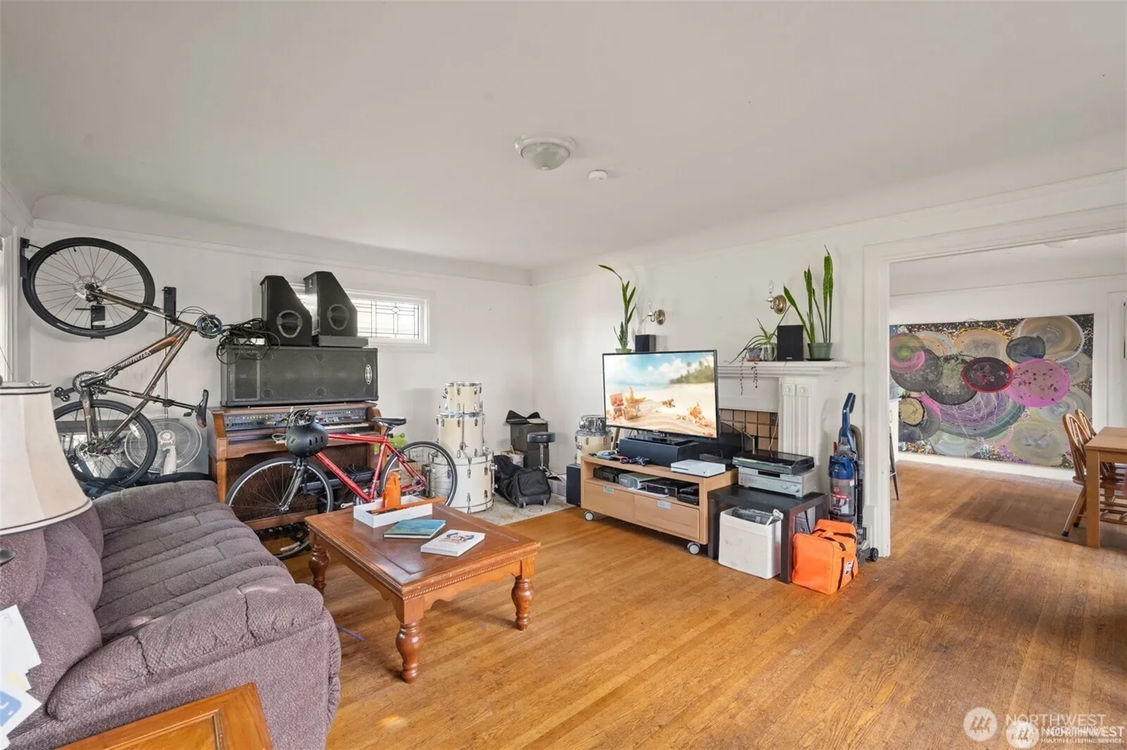 Property photo for 341 Ne 51st Street, Seattle photo 5
