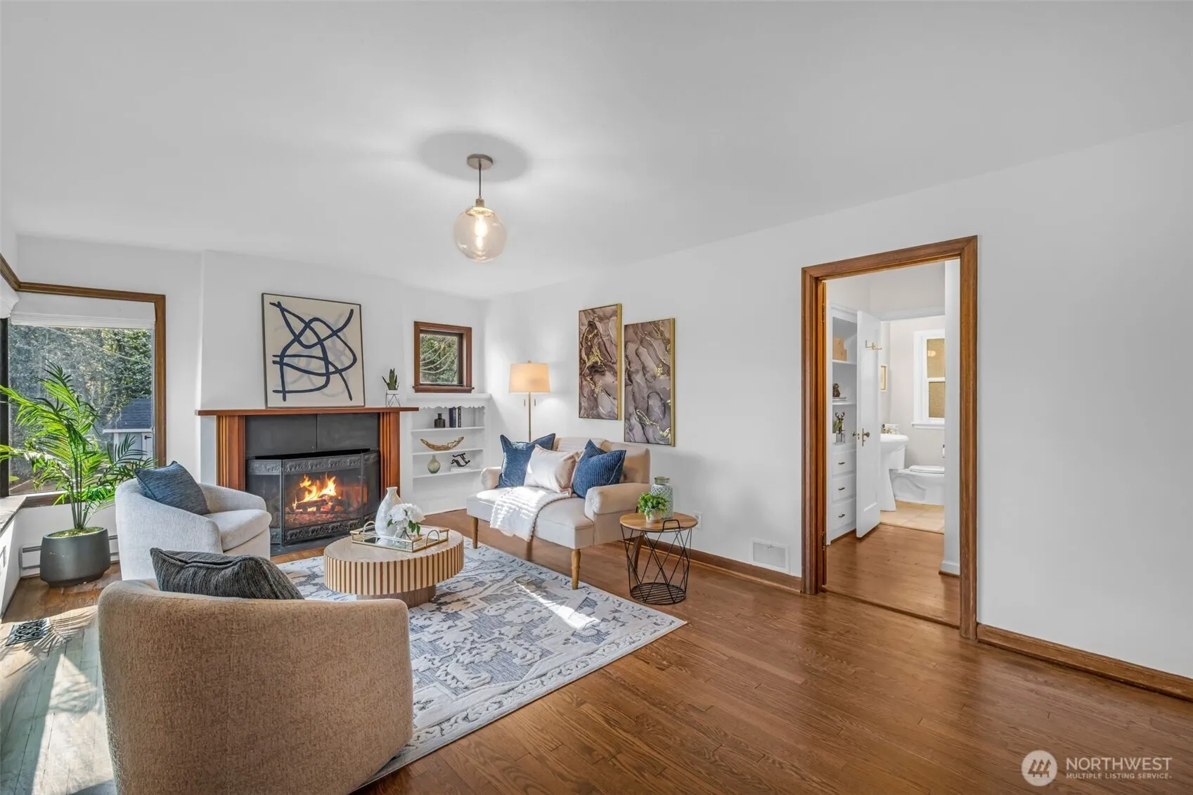 Property photo for 2301 Delmar Drive E, Seattle photo 5