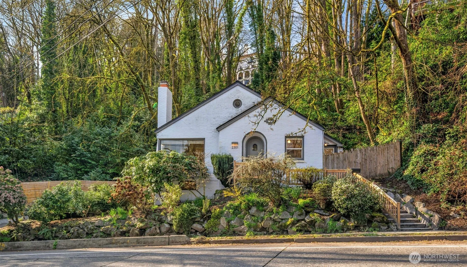 Property photo for 2301 Delmar Drive E, Seattle