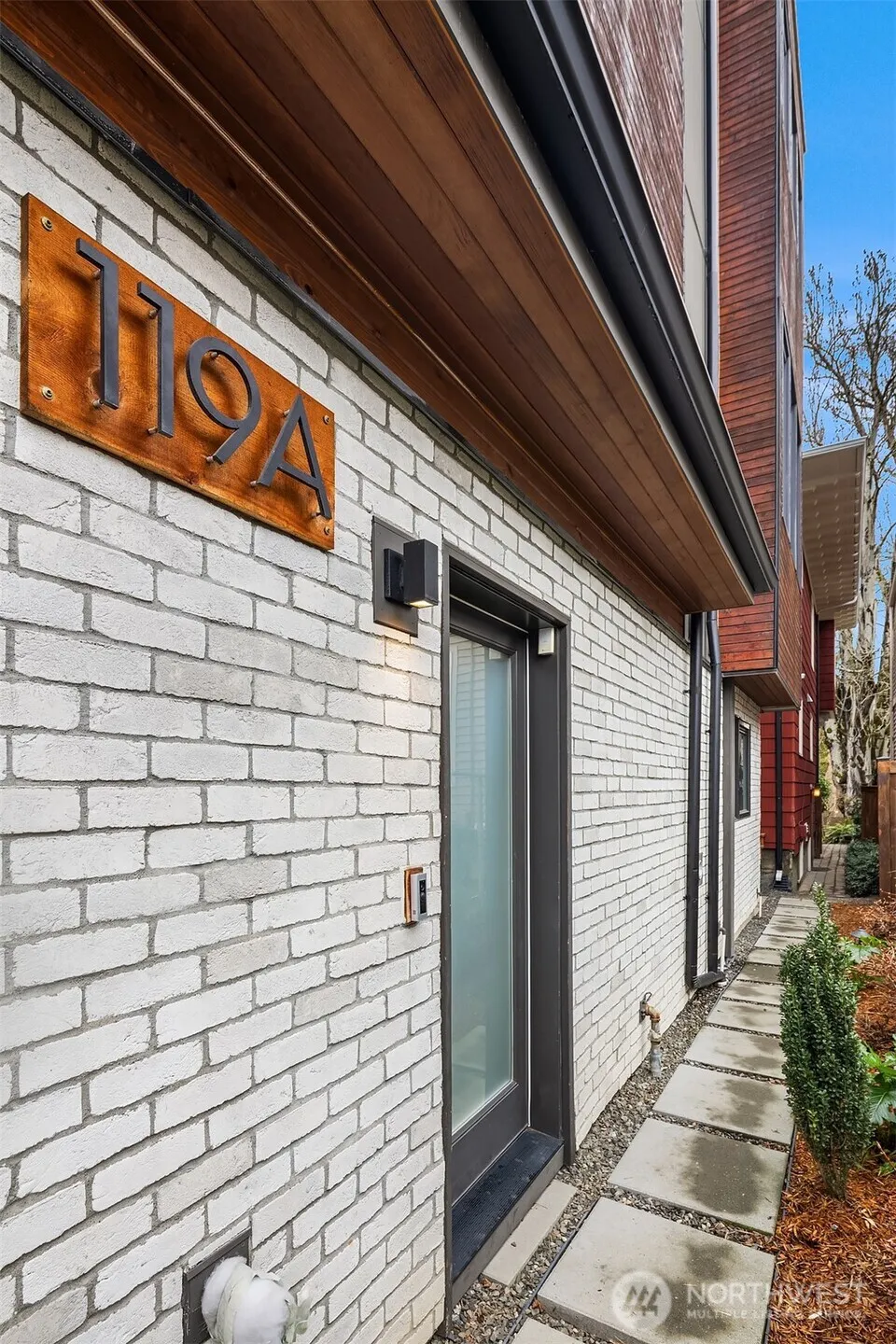 Property photo for 119 A 18th Avenue E, Seattle