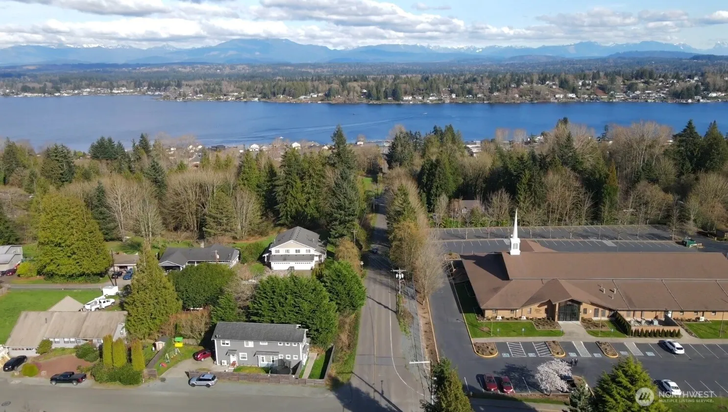 Property photo for 10025 2nd Place Se, Lake Stevens photo 3
