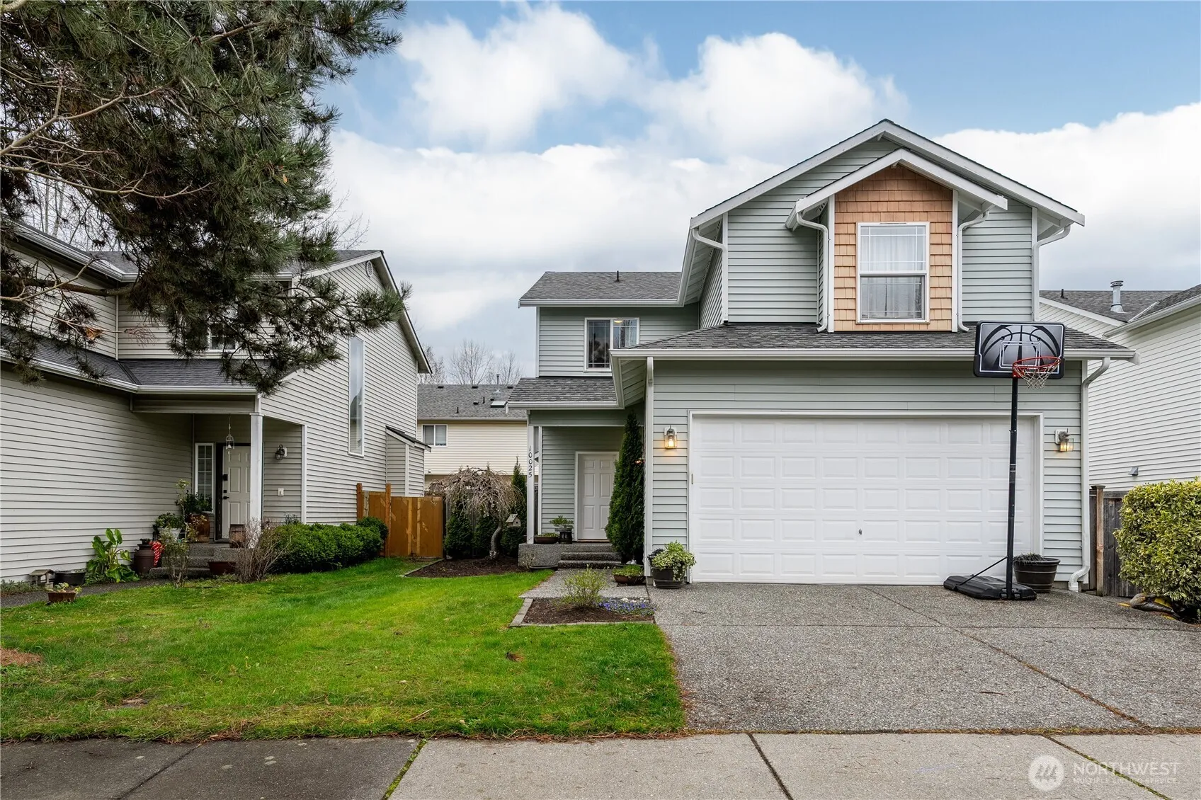 Property photo for 10025 2nd Place Se, Lake Stevens photo 2