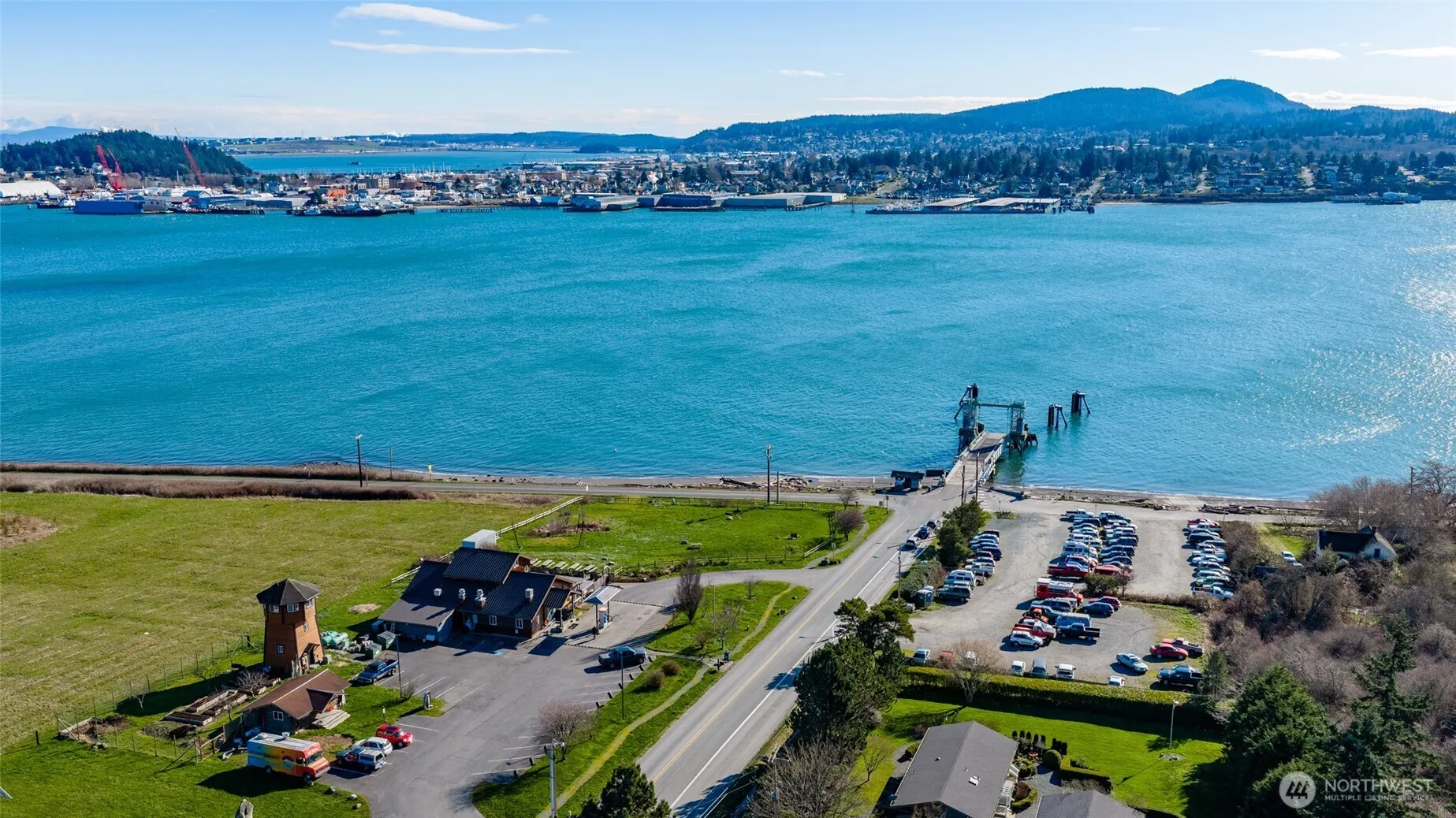 Property photo for 6117 S Shore Road, Anacortes photo 5