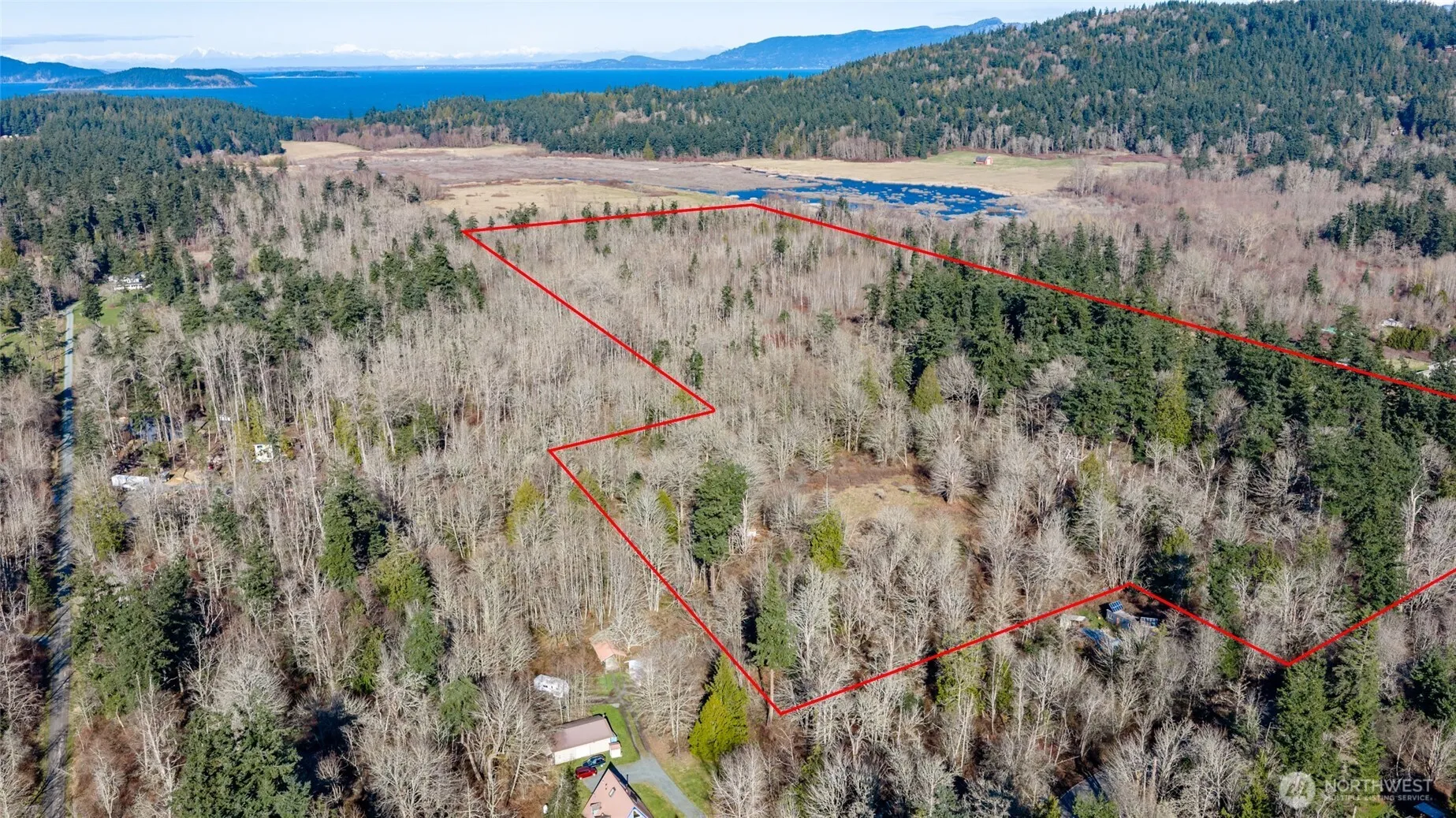 Property photo for 6117 S Shore Road, Anacortes photo 3