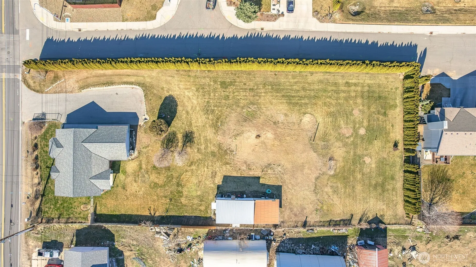 Property photo for 225 N Nile Avenue, East Wenatchee
