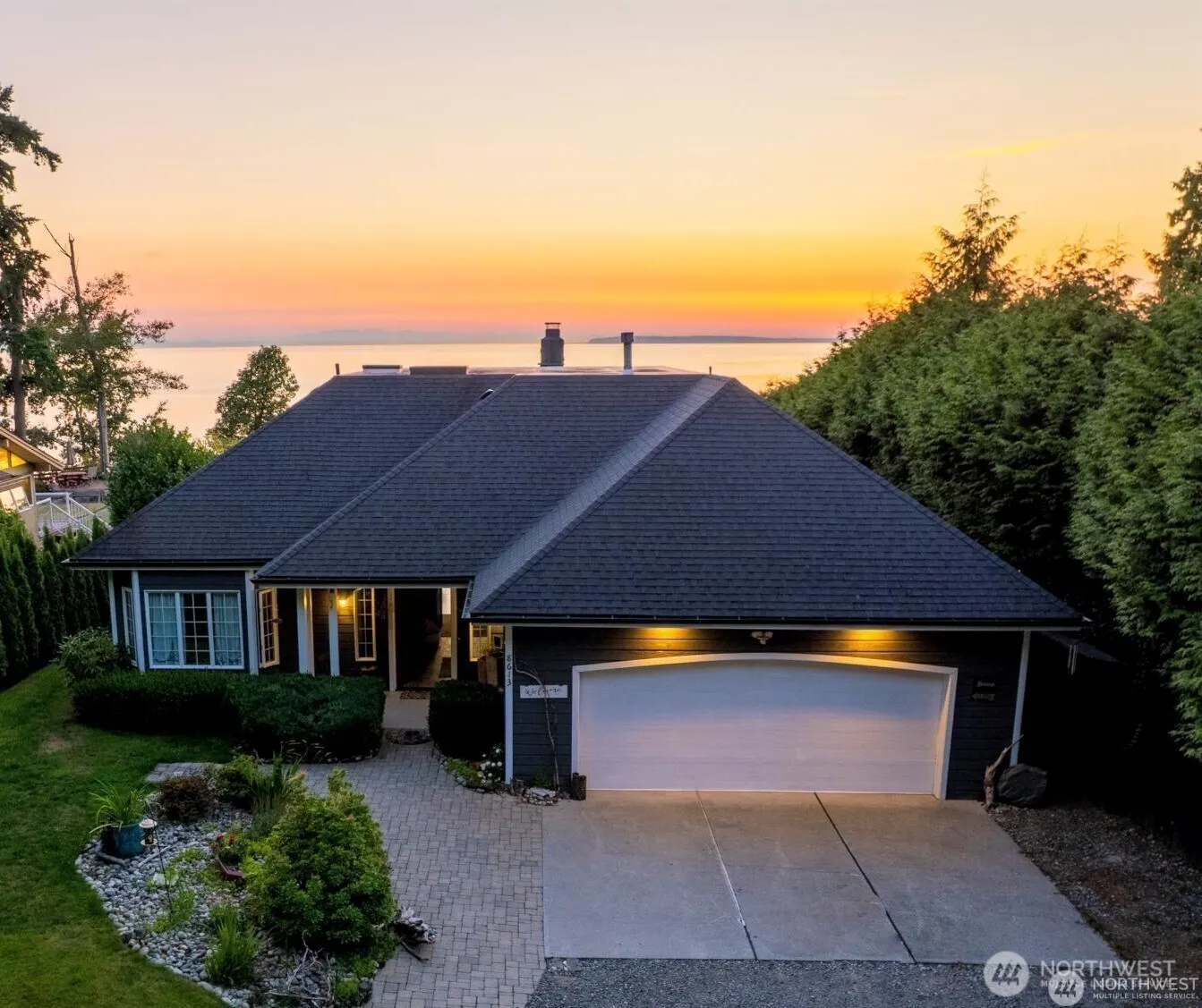 Property photo for 8613 Semiahmoo Drive, Blaine photo 2