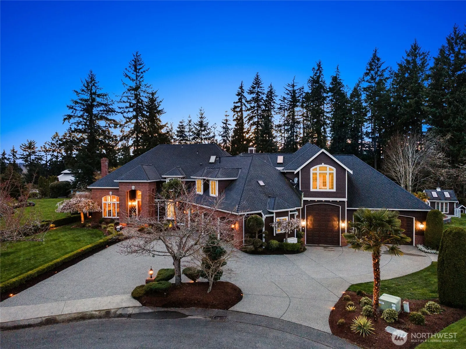 Property photo for 14813 163rd Court Ne, Woodinville photo 2