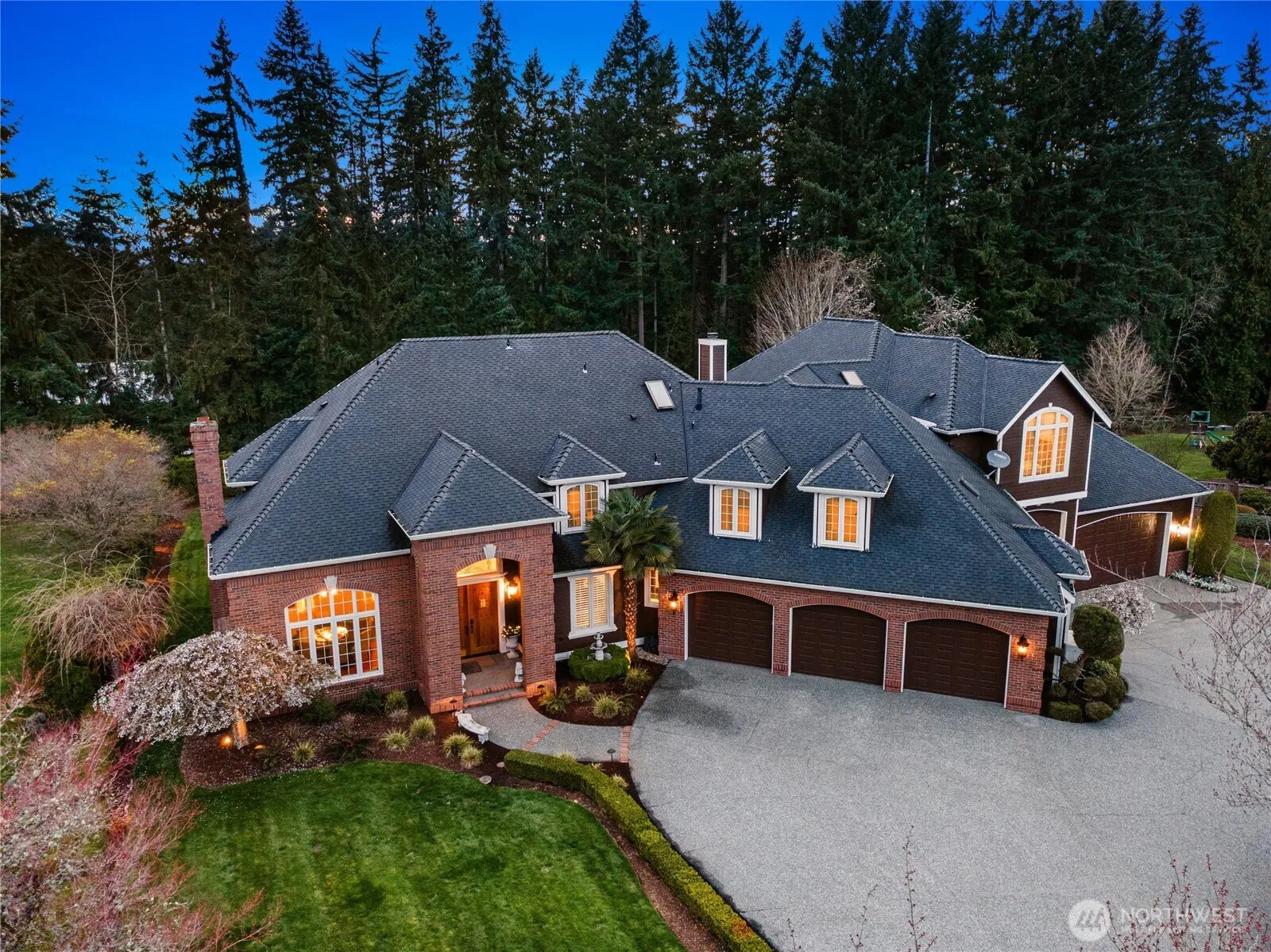 Property photo for 14813 163rd Court Ne, Woodinville photo 5