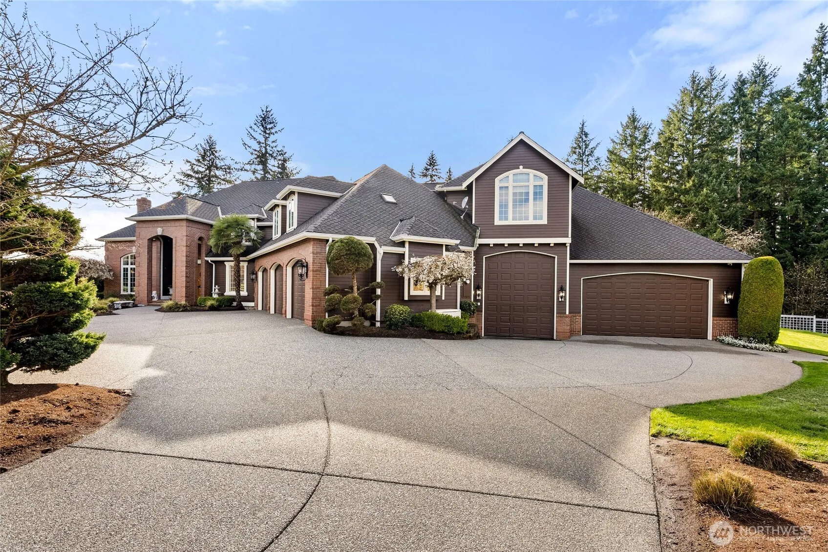 Property photo for 14813 163rd Court Ne, Woodinville photo 3