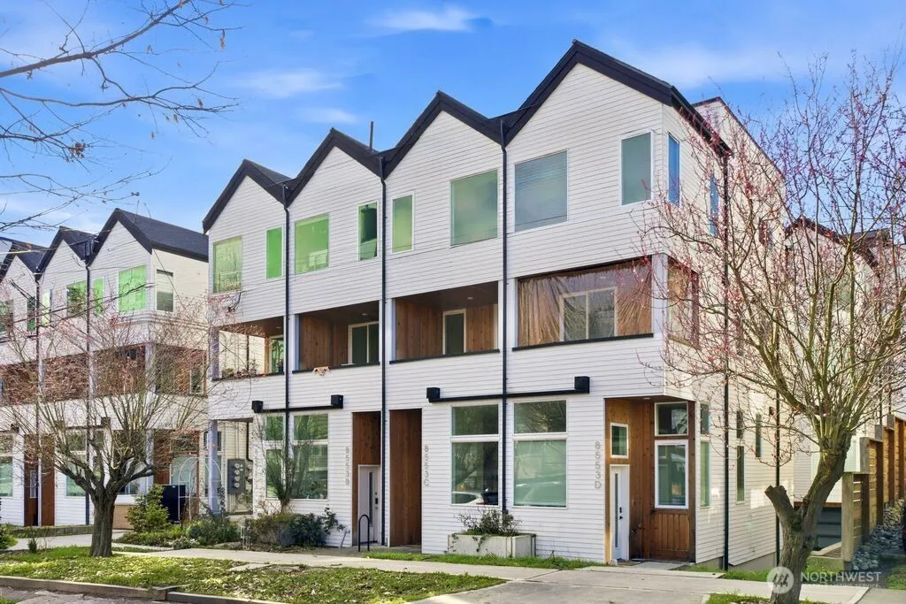 Property photo for 8553 Midvale Avenue N #c, Seattle