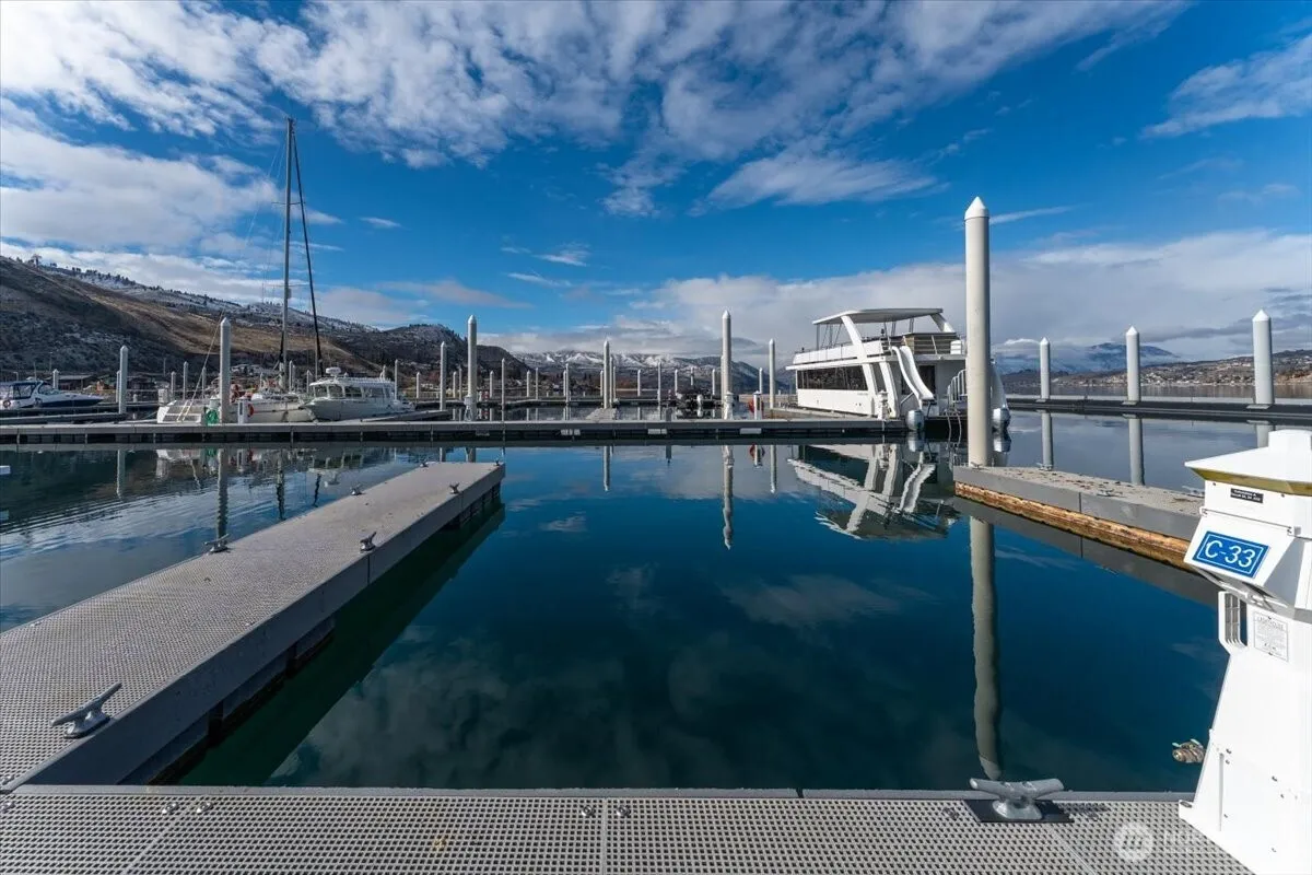Property photo for 1350 W Woodin Avenue #c33, Chelan photo 2