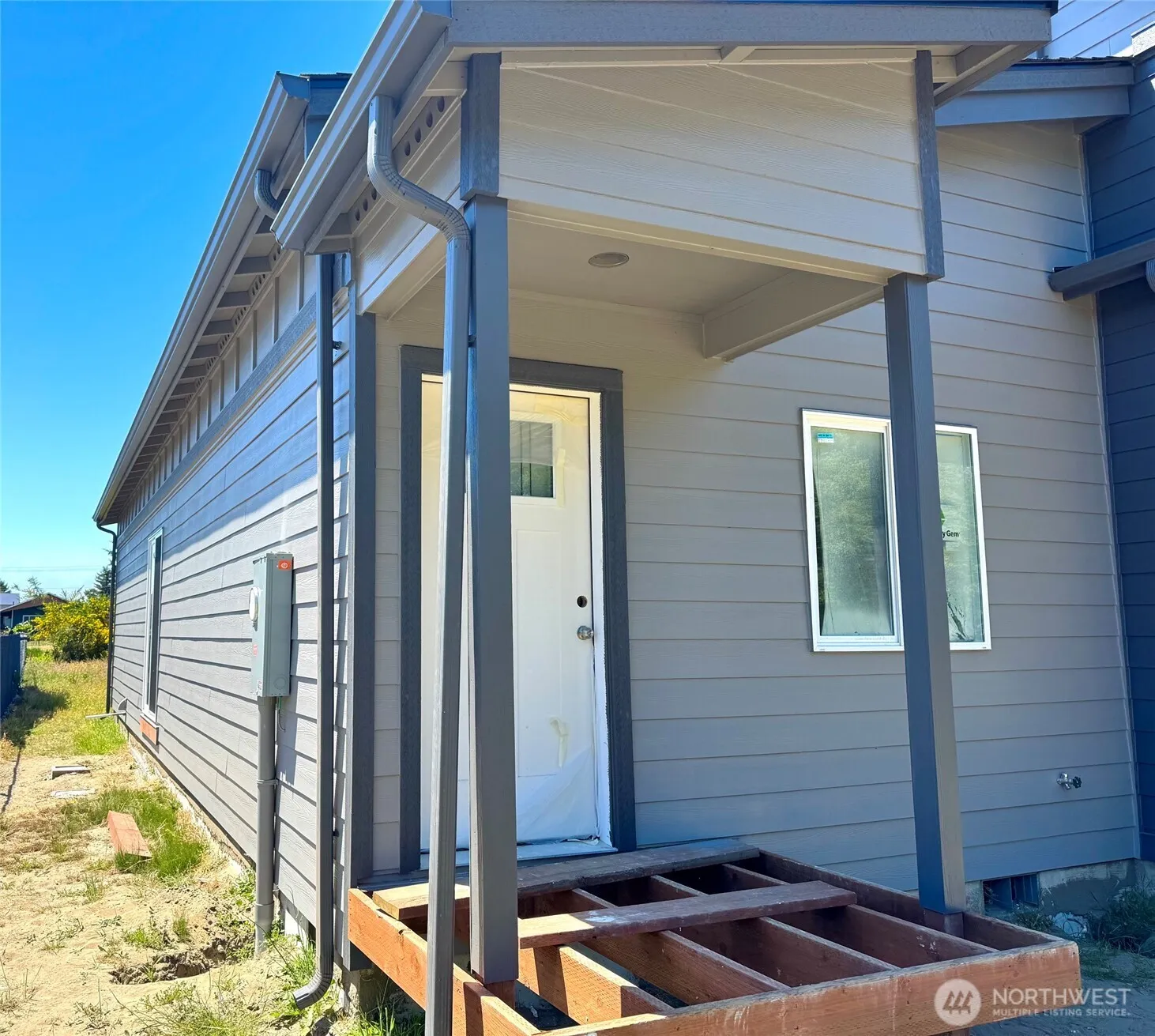 Property photo for 937 Mount Olympus Avenue Se #a, Ocean Shores photo 2