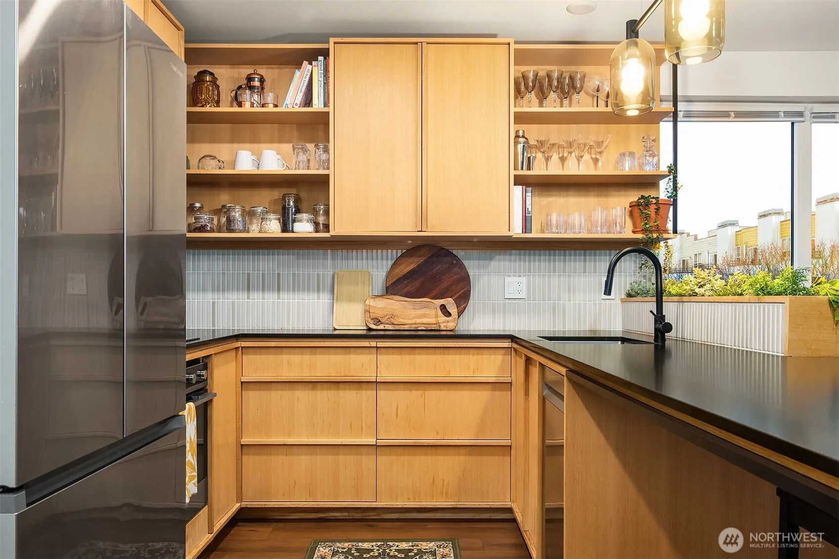 Property photo for 2504 Western Avenue #422, Seattle photo 5