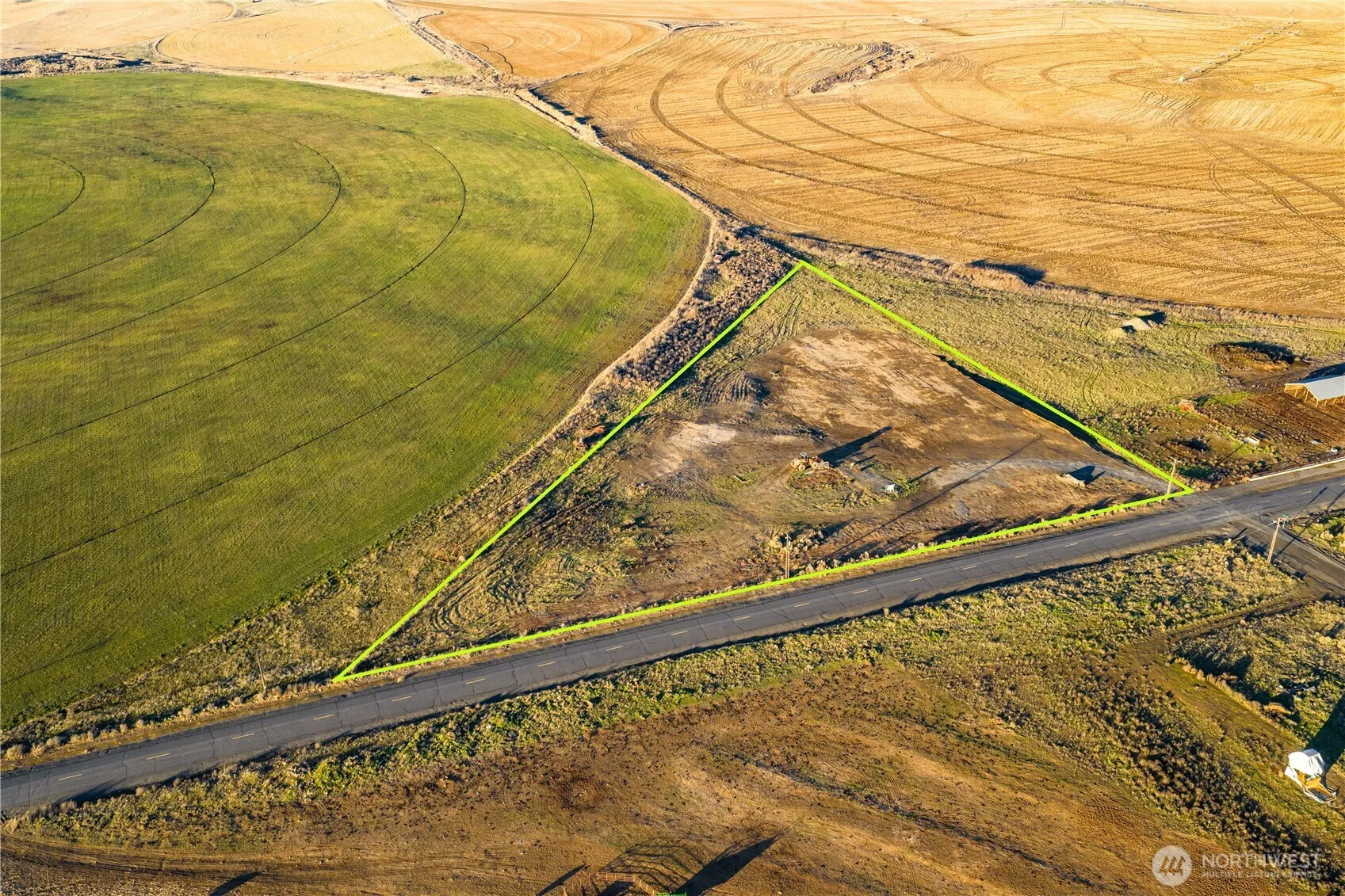 Property photo for 2 Xxx Mae Valley Road Ne, Moses Lake photo 3