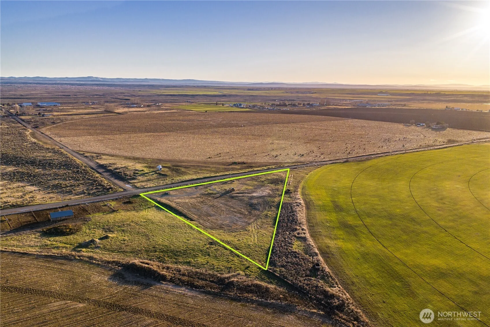Property photo for 2 Xxx Mae Valley Road Ne, Moses Lake