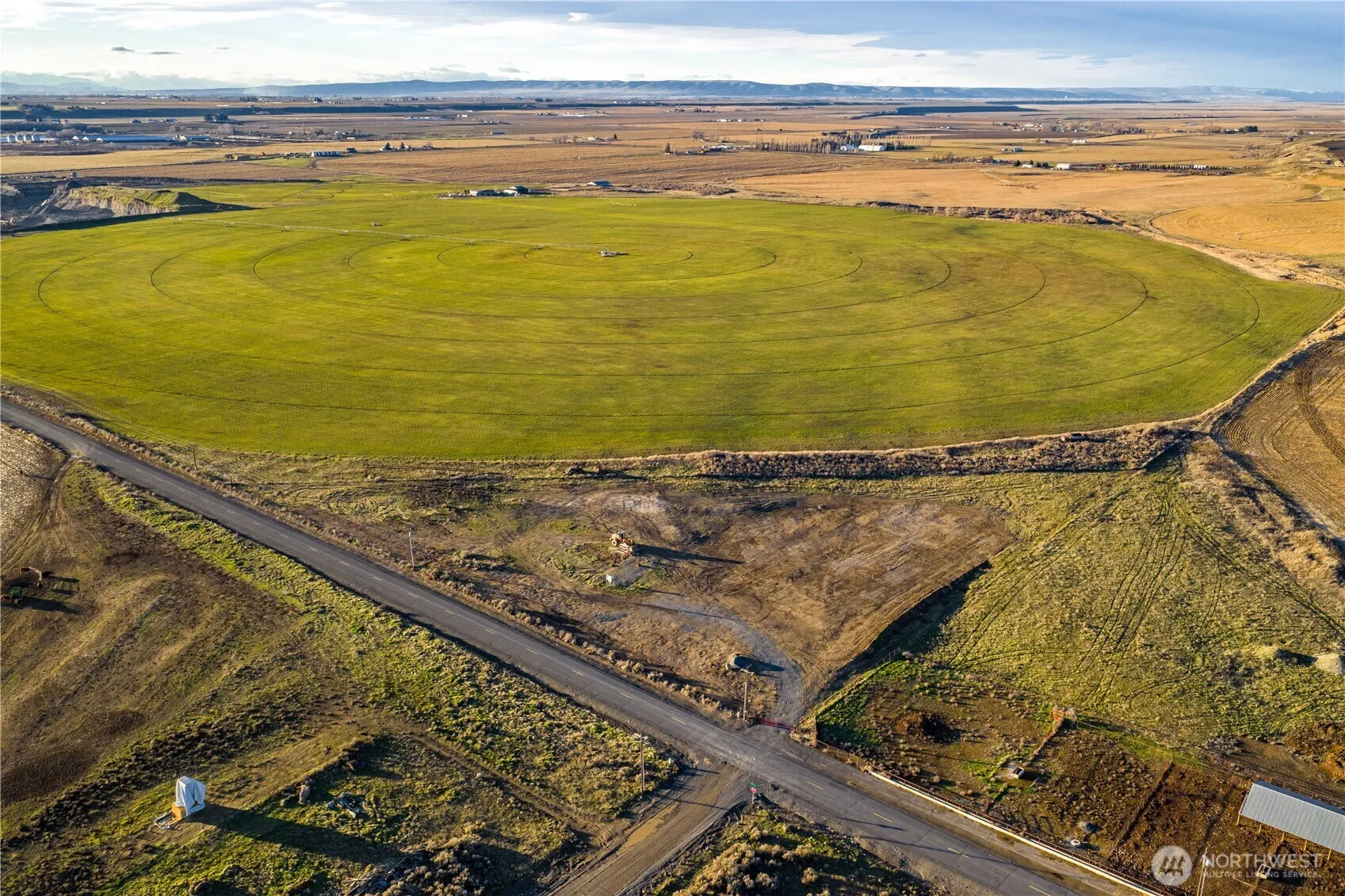 Property photo for 2 Xxx Mae Valley Road Ne, Moses Lake photo 4