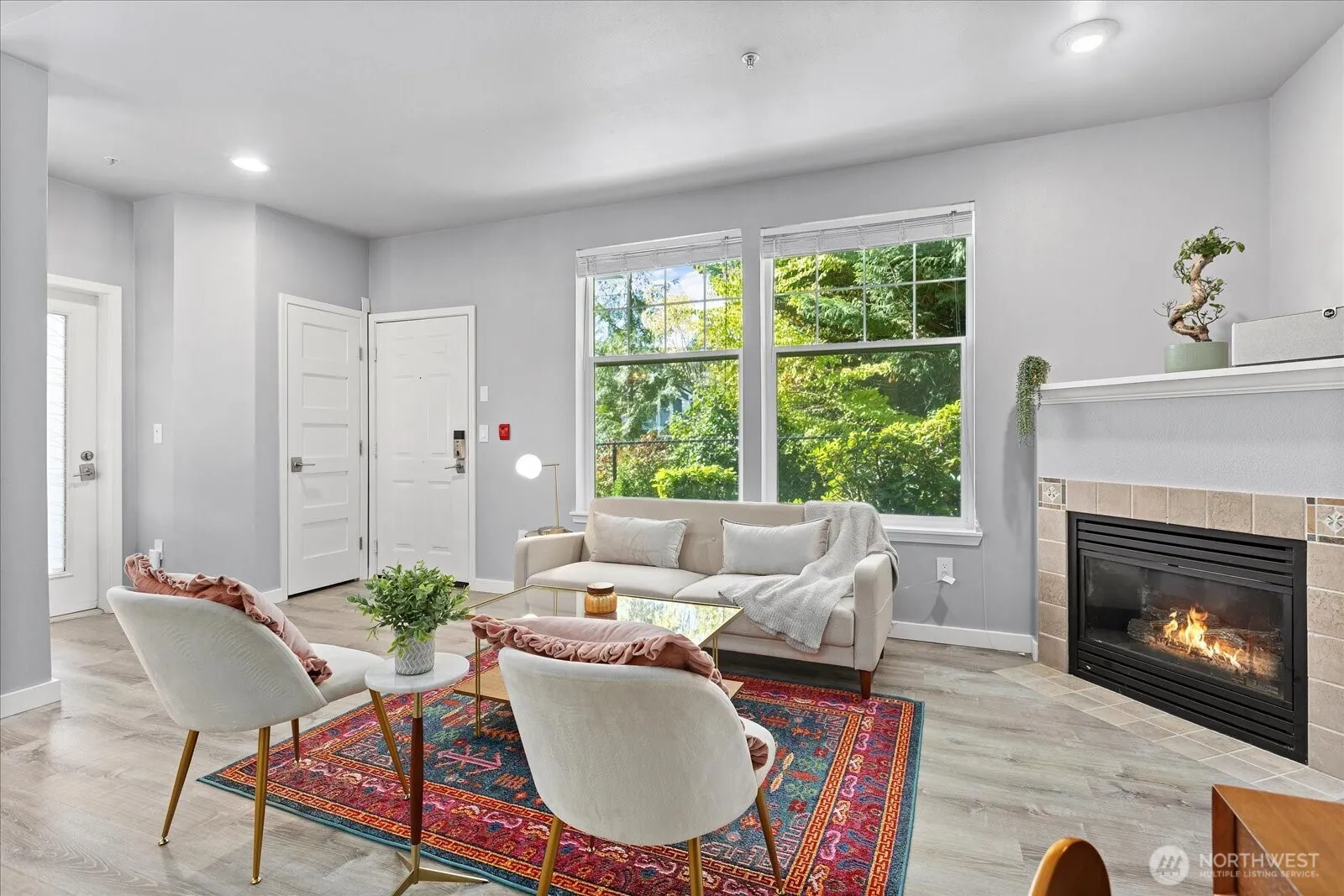 Property photo for 16125 Juanita Woodinville Way Ne #403, Bothell photo 4