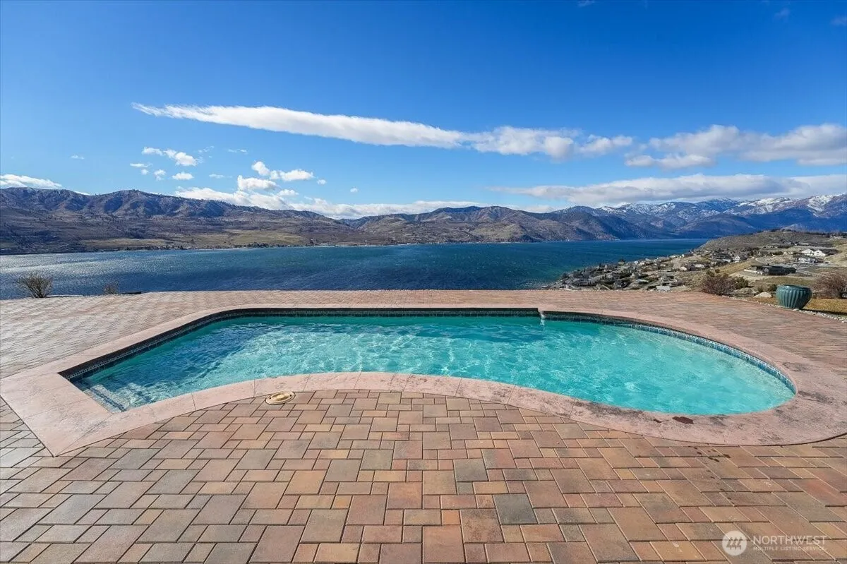 Property photo for 333 Highpoint Place, Chelan
