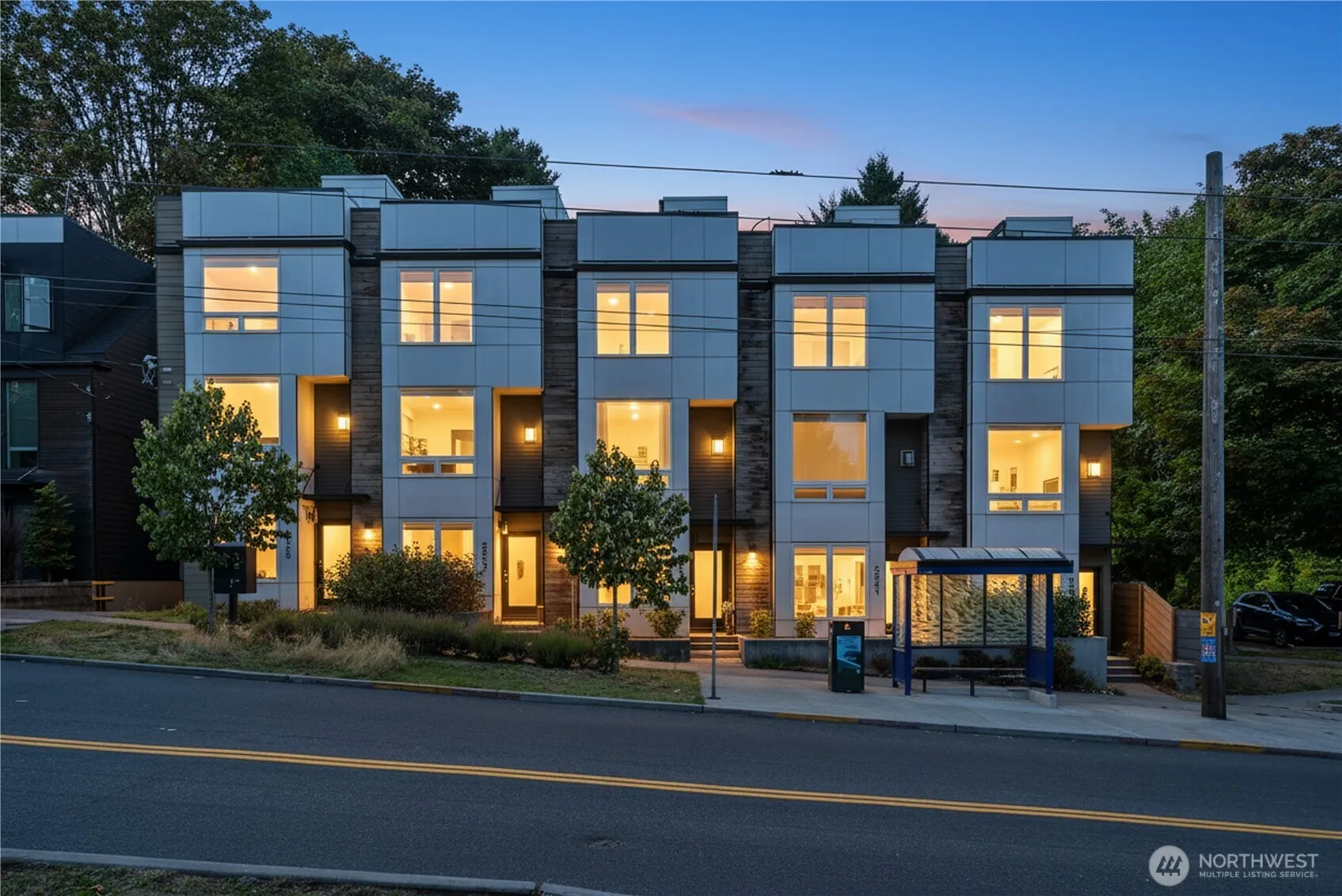 Property photo for 2833 3rd Avenue W, Seattle