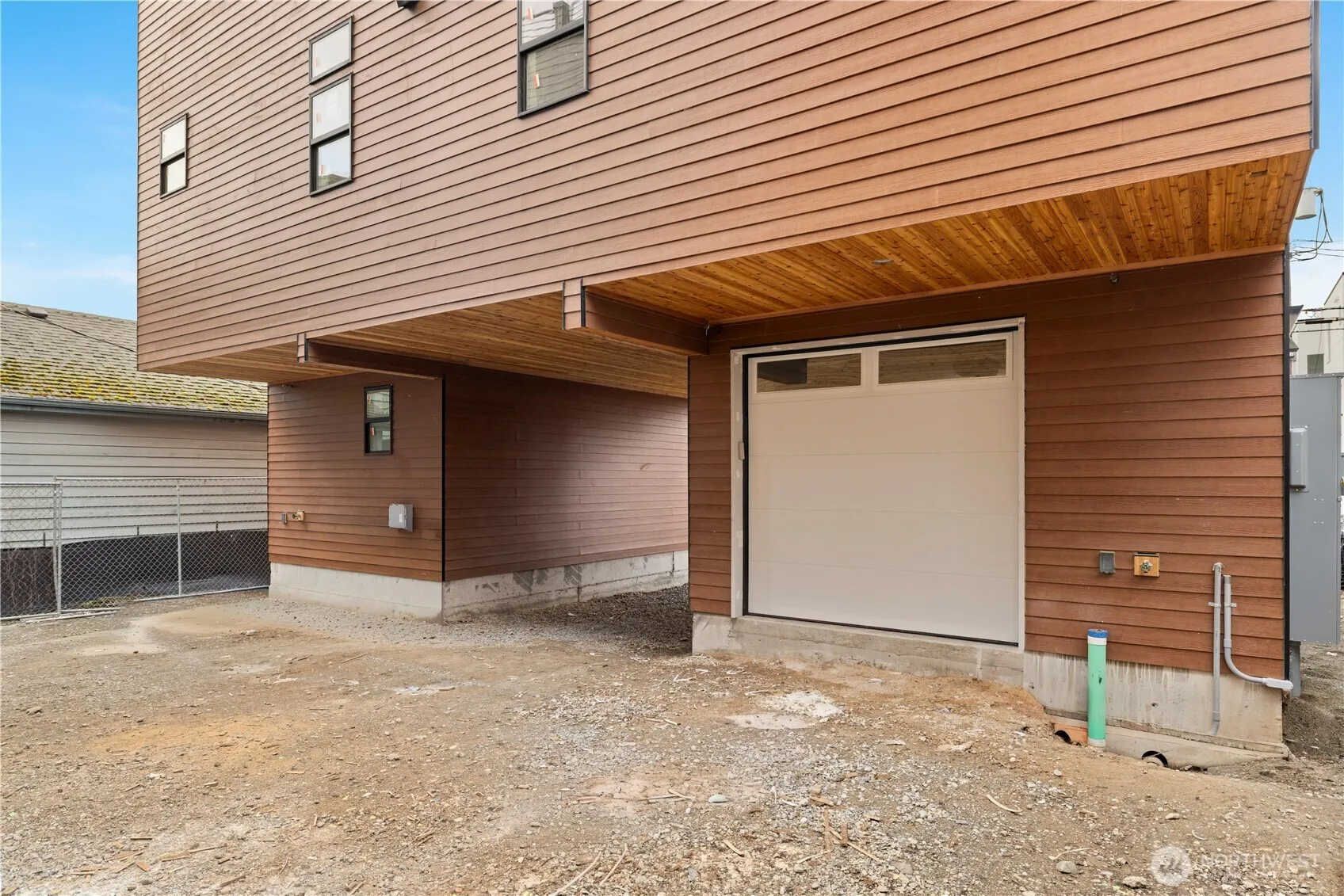 Property photo for 1136 B Nw 57th Street, Seattle photo 3