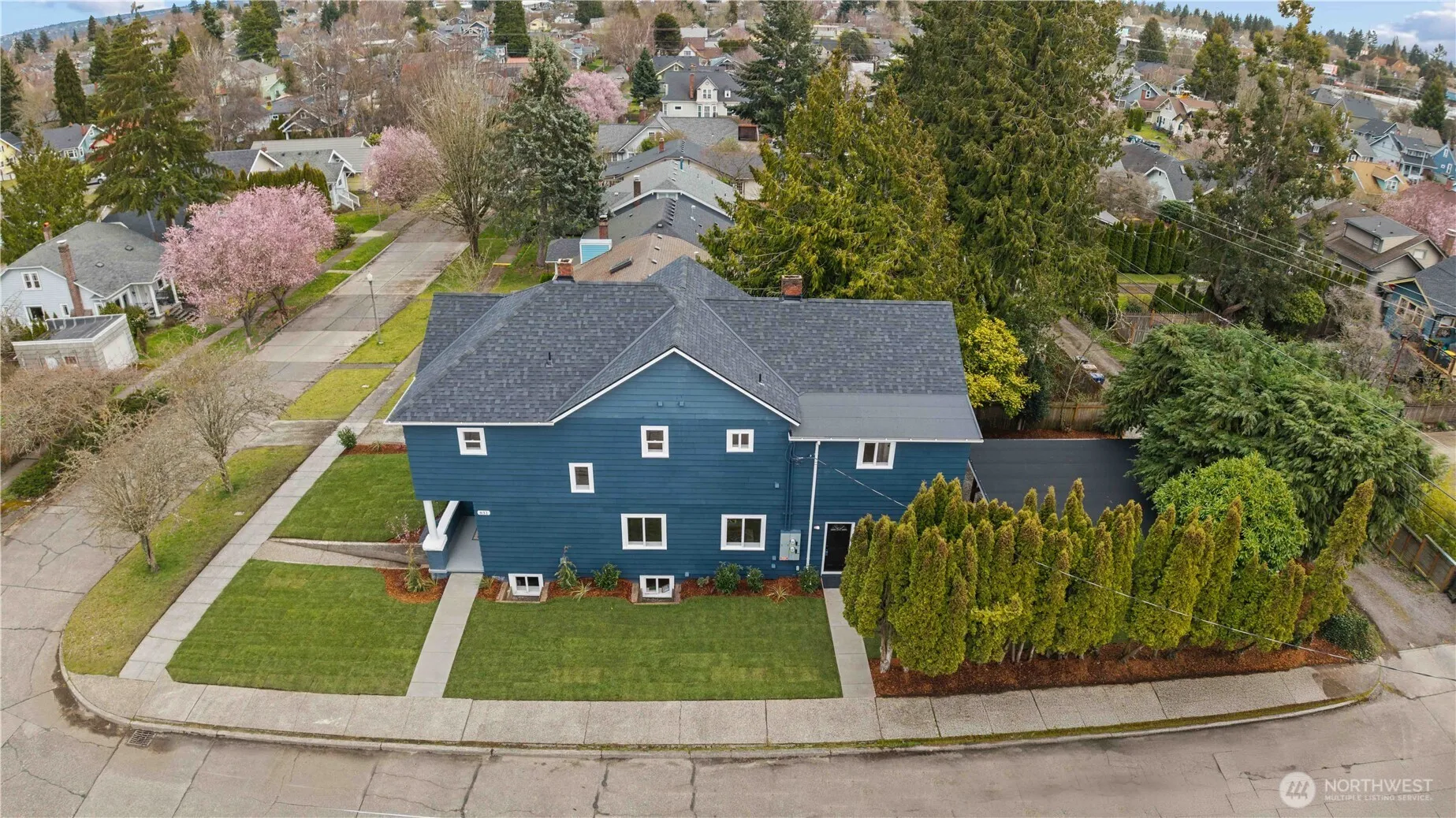 Property photo for 831 N Lawrence Street, Tacoma