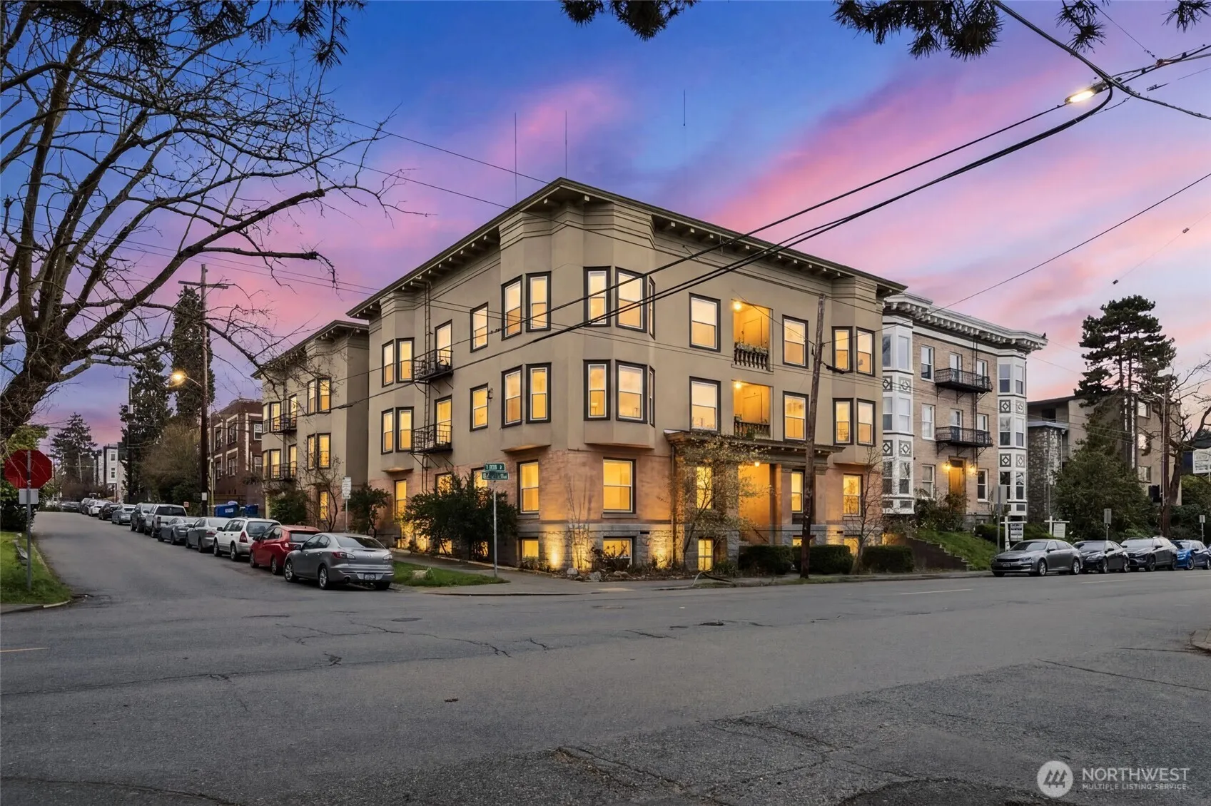 Property photo for 1732 15th Avenue #3, Seattle photo 2