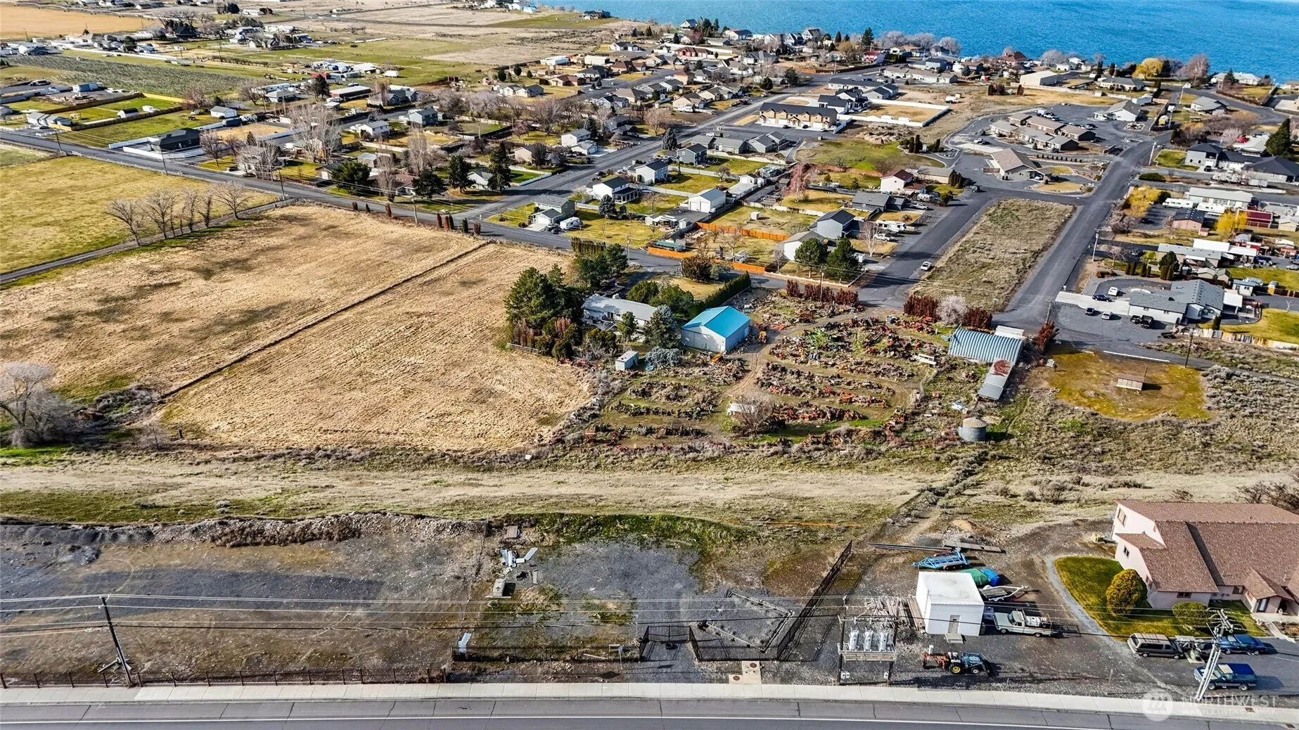 Property photo for 4994 Airway Drive Ne, Moses Lake photo 5