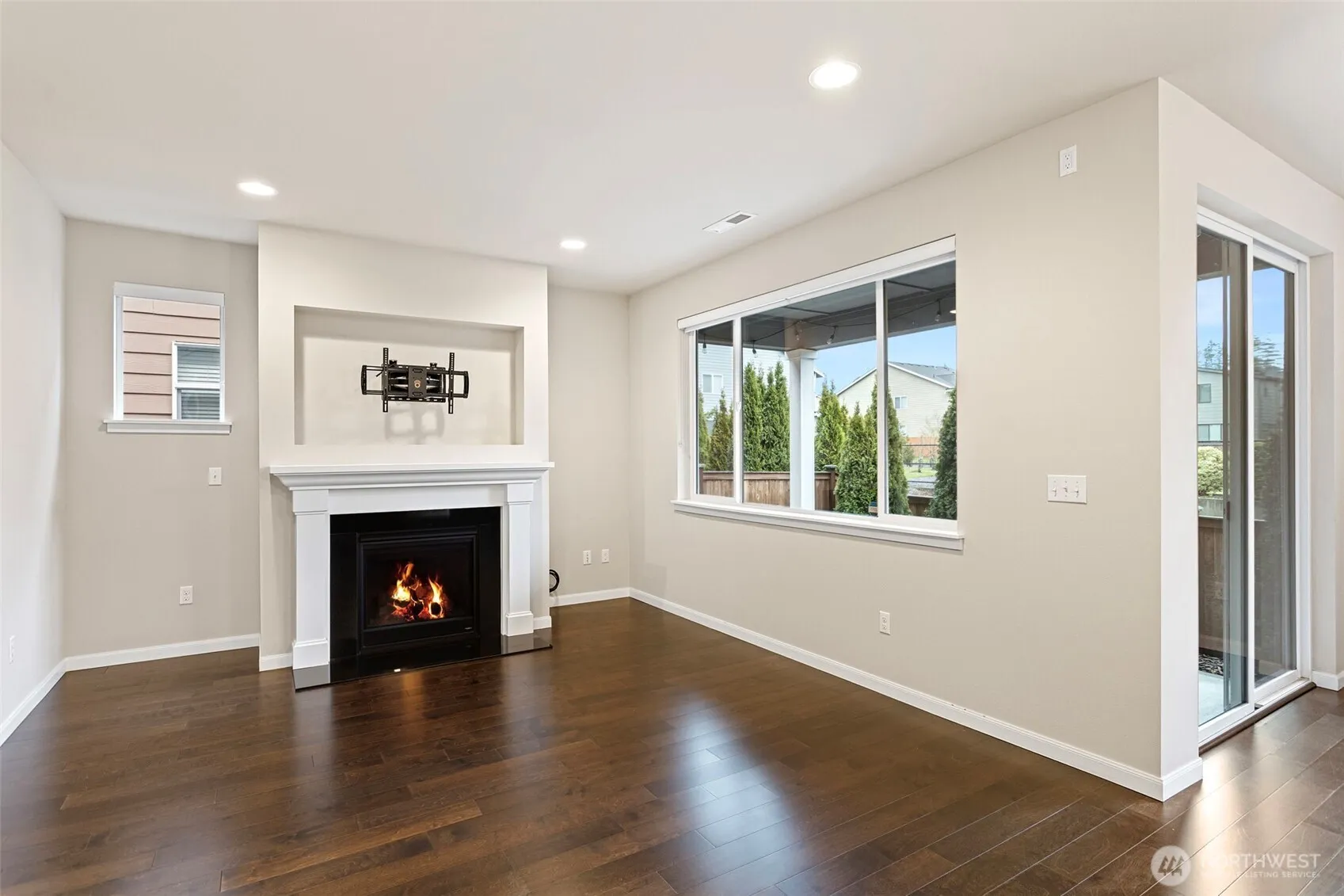 Property photo for 17913 38th Drive #20, Bothell photo 4