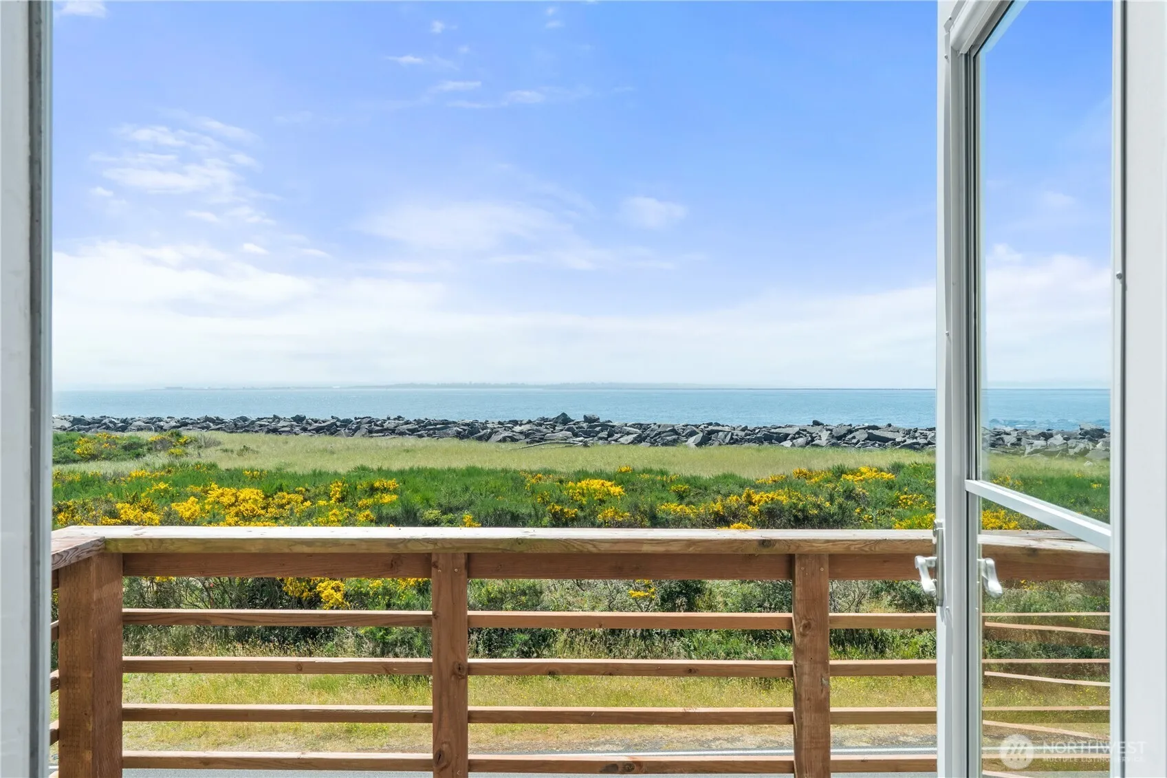Property photo for 1459 E Ocean Shores Boulevard Sw, Ocean Shores photo 2