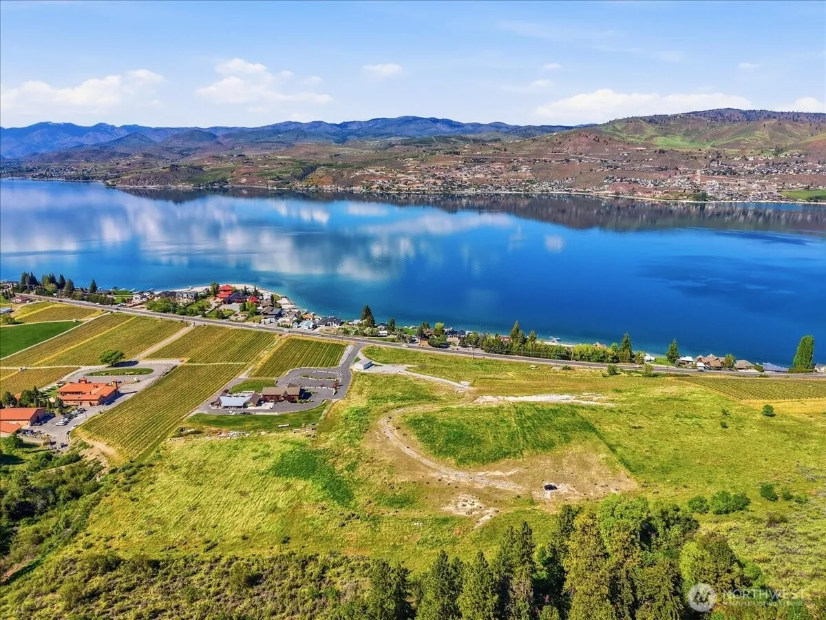 Property photo for 3725 Us Highway 97a, Chelan photo 3