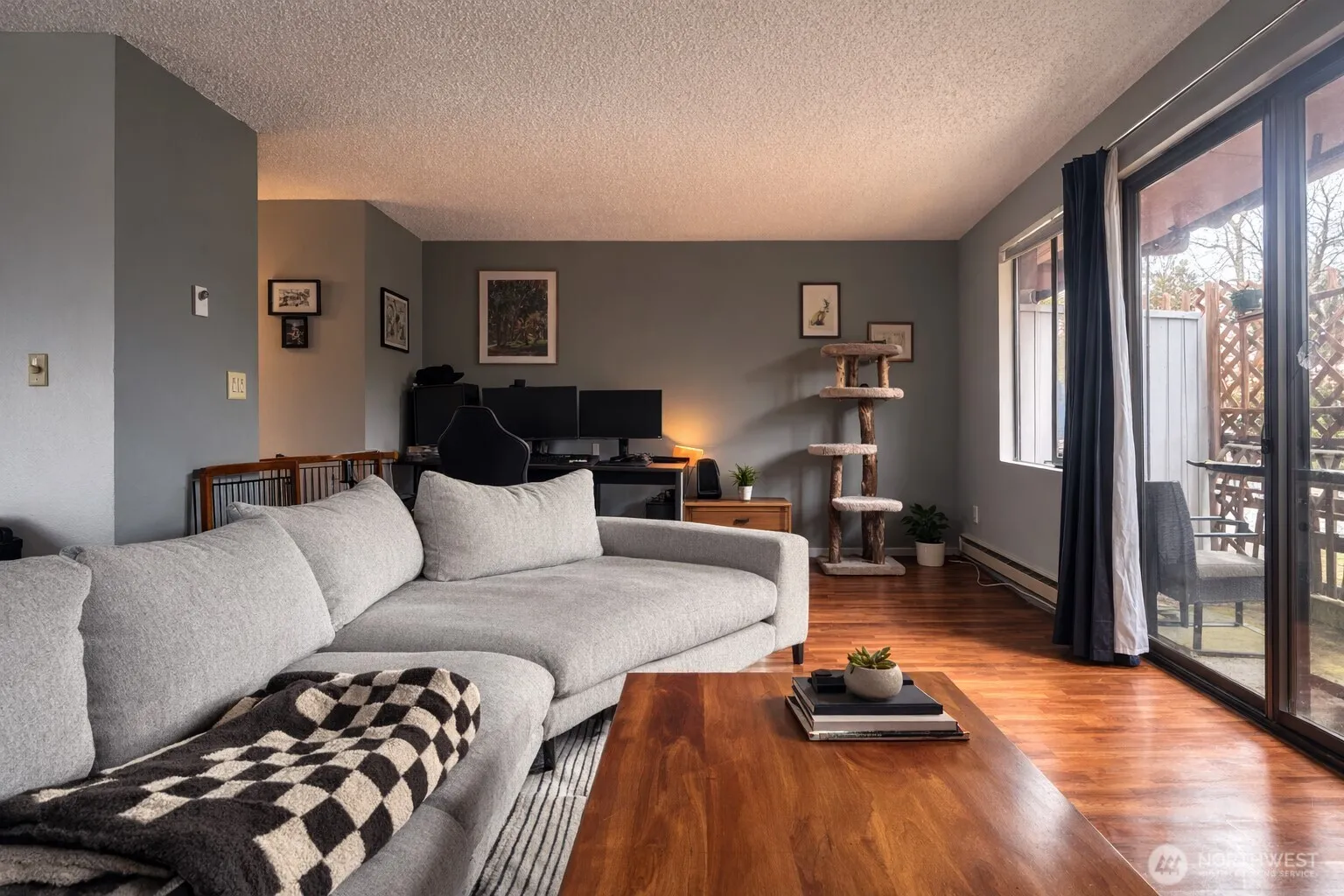 Property photo for 8803 23rd Avenue Ne, Seattle photo 5