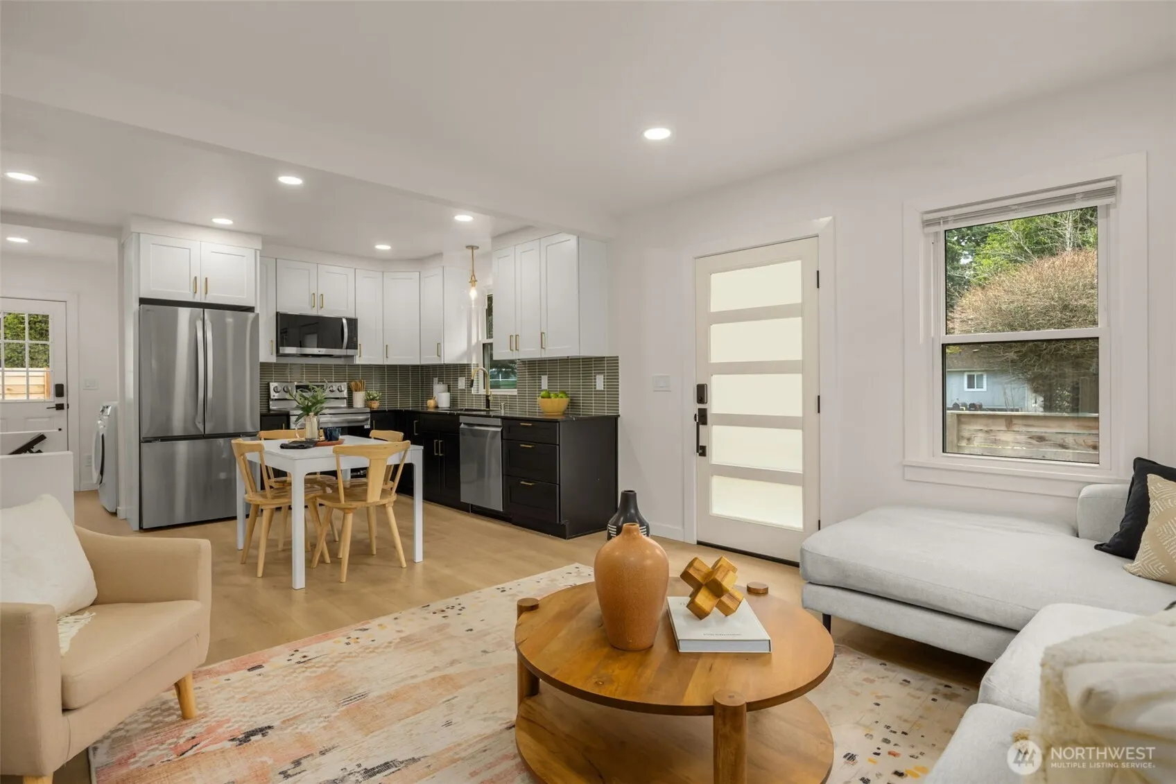 Property photo for 14321 Interlake Avenue N #a, Seattle photo 5
