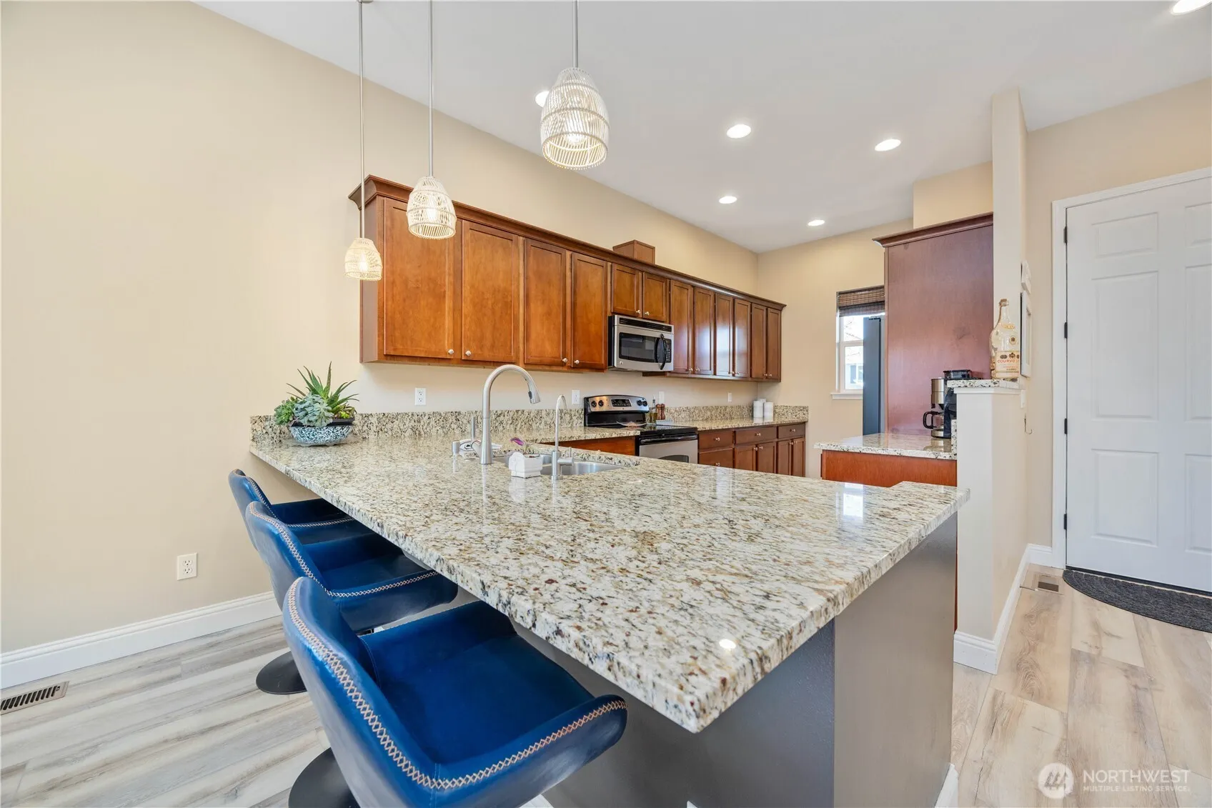 Property photo for 444 Hilltop Place, Chelan photo 4