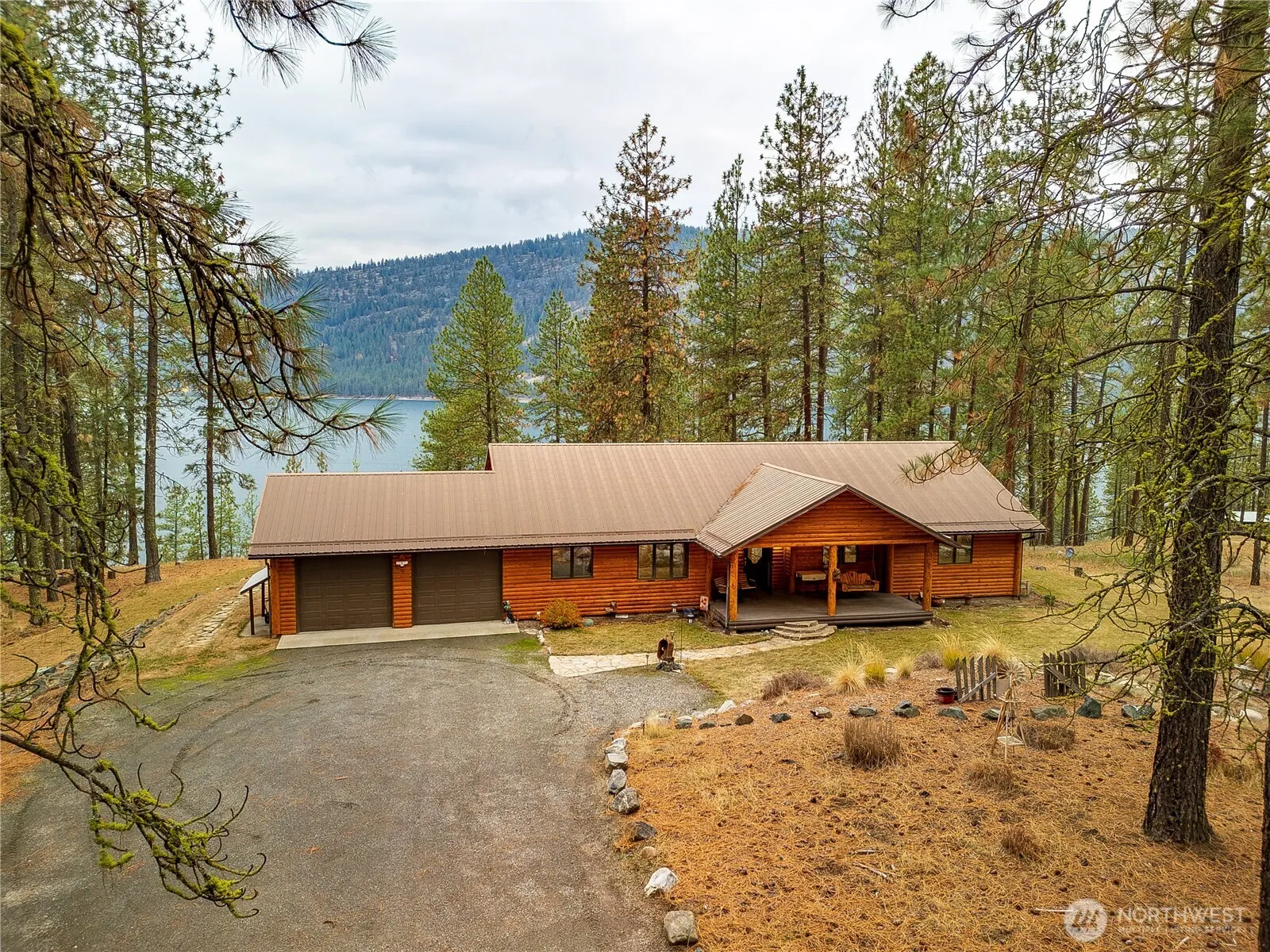 Property photo for 2378 Eagle River Way, Kettle Falls