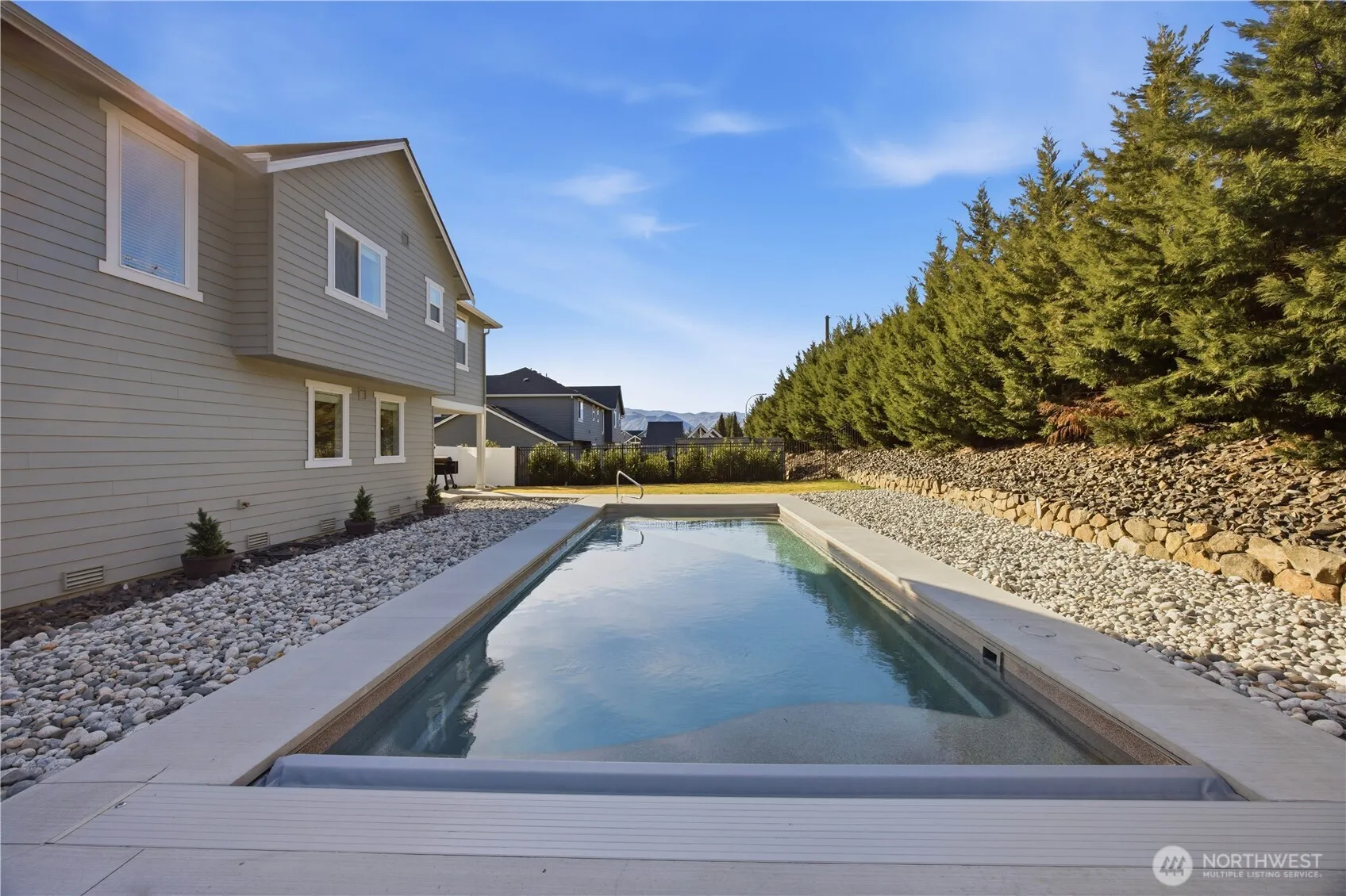 Property photo for 857 S Lamplight Lane, East Wenatchee photo 3