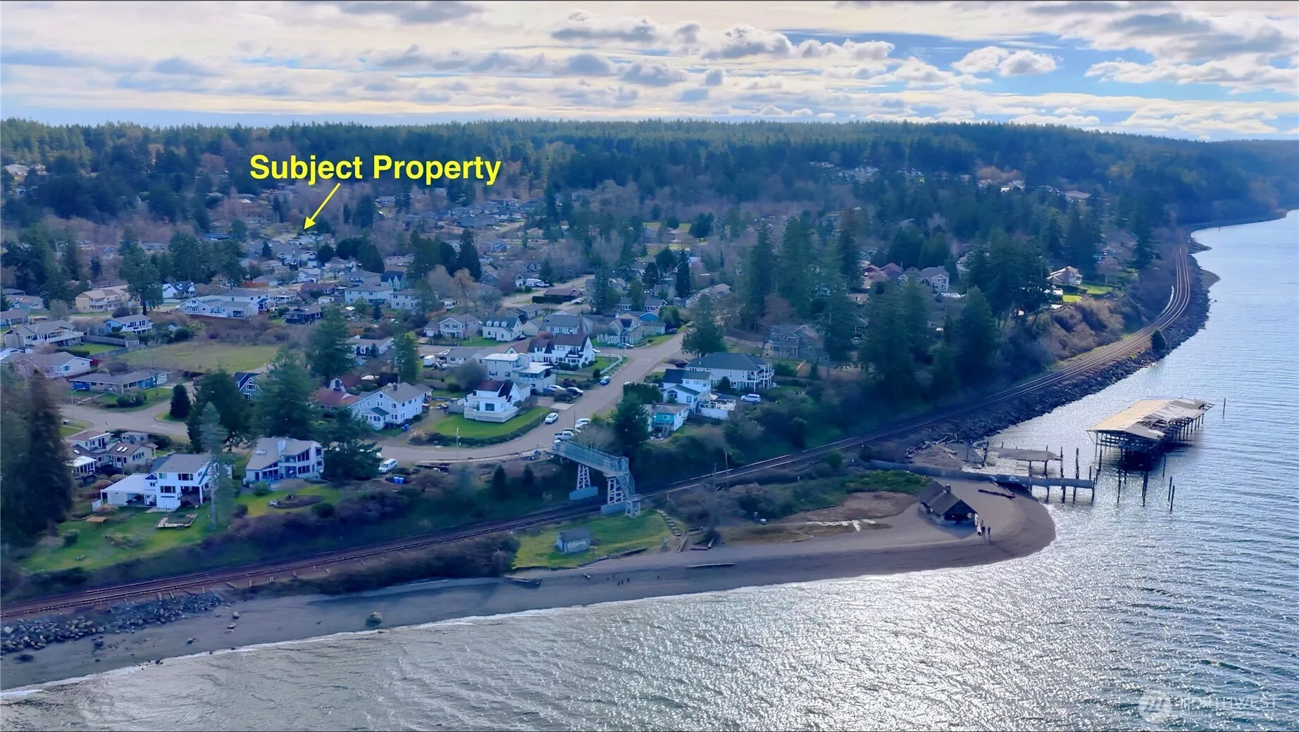 Property photo for 814 5th St Steilacoom, Steilacoom photo 2