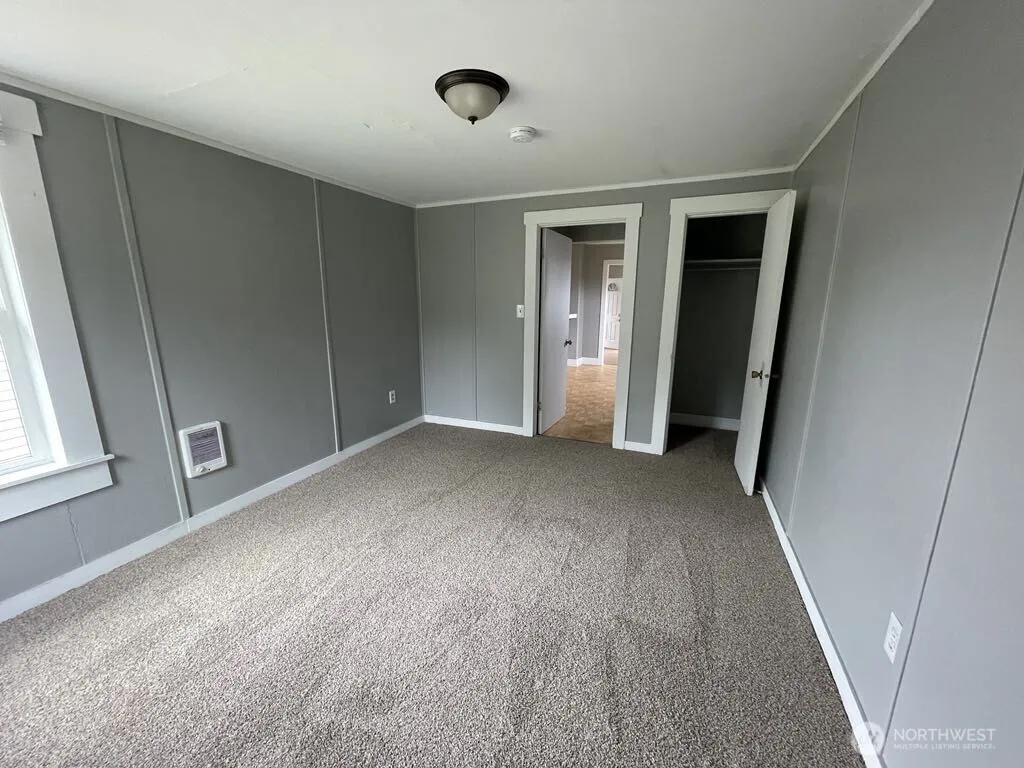 Property photo for 517 Emerson Avenue, Hoquiam photo 3