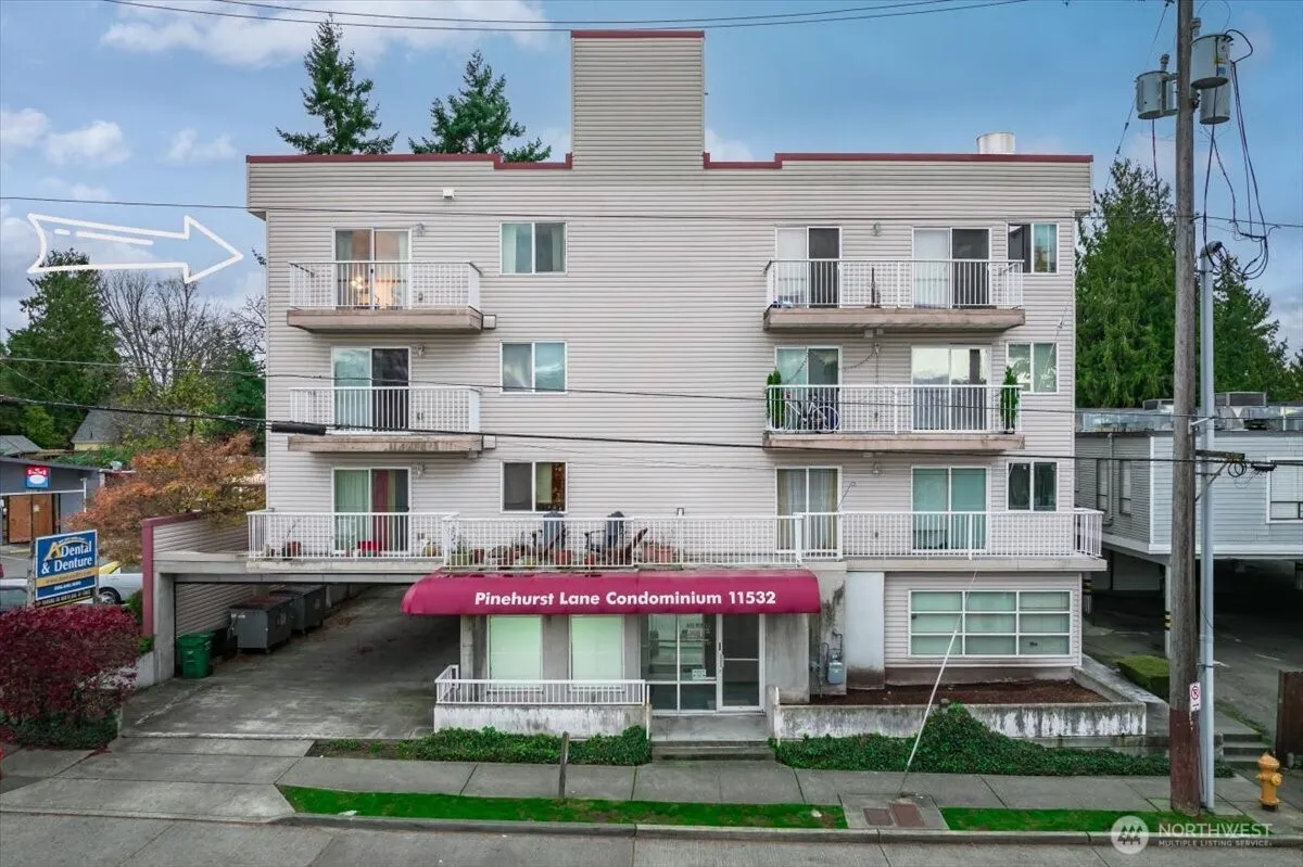 Property photo for 11532 15th Avenue Ne #401, Seattle