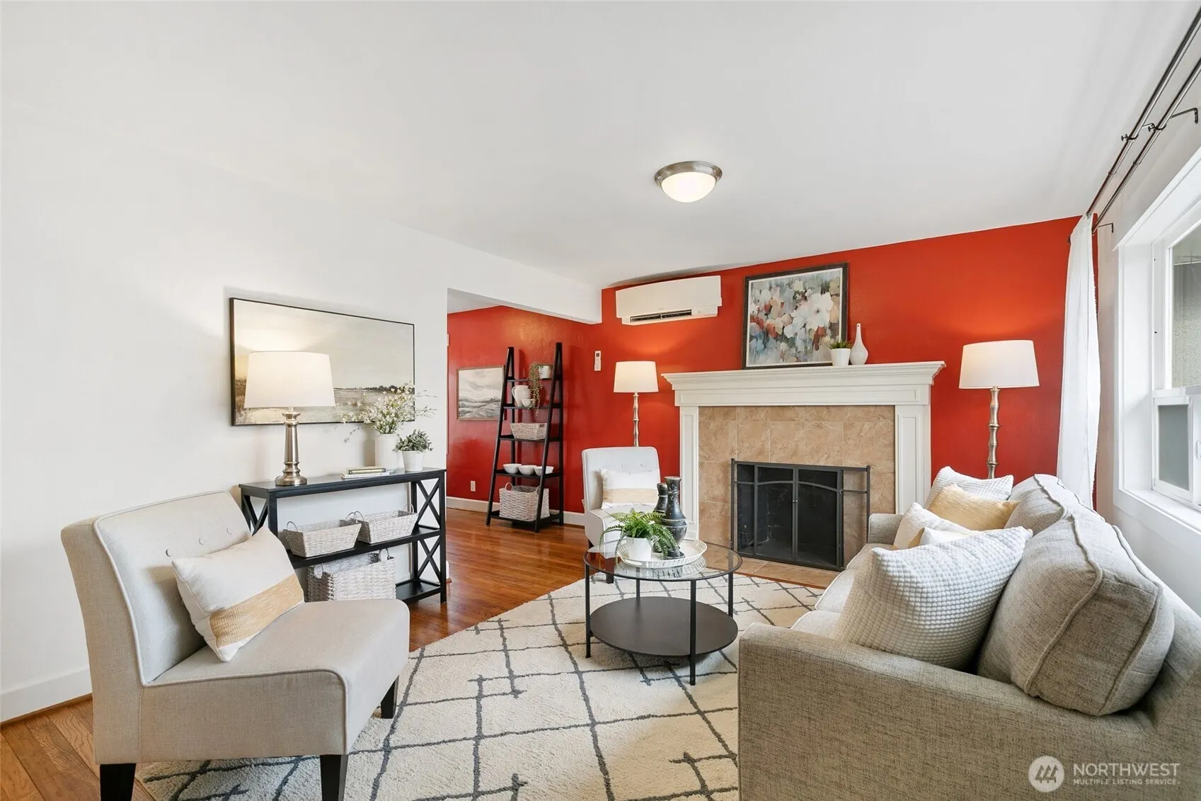 Property photo for 6325 42nd Avenue Sw, Seattle photo 5