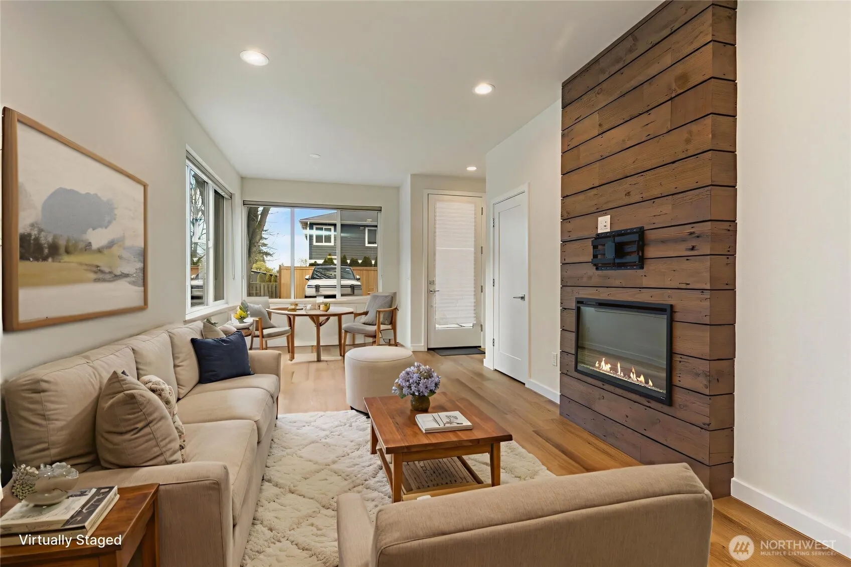 Property photo for 115 N 105th Street #b, Seattle photo 4