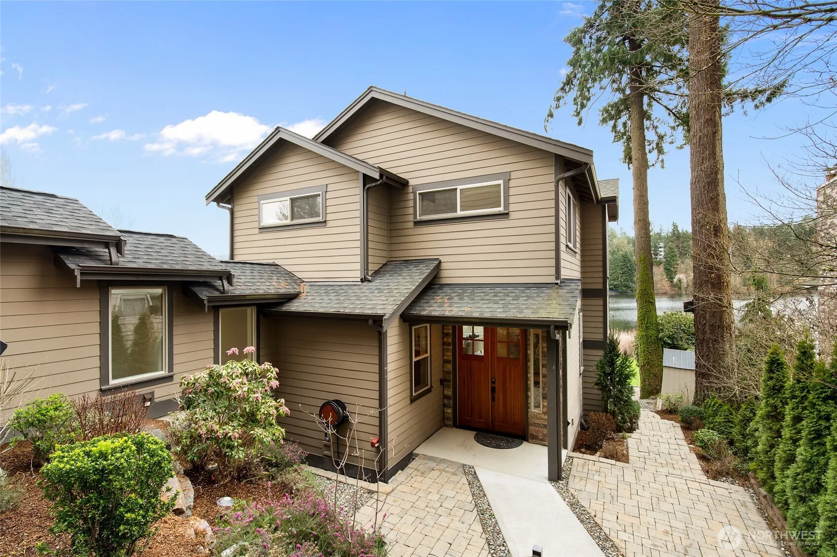 Property photo for 7630 129th Avenue Se, Newcastle