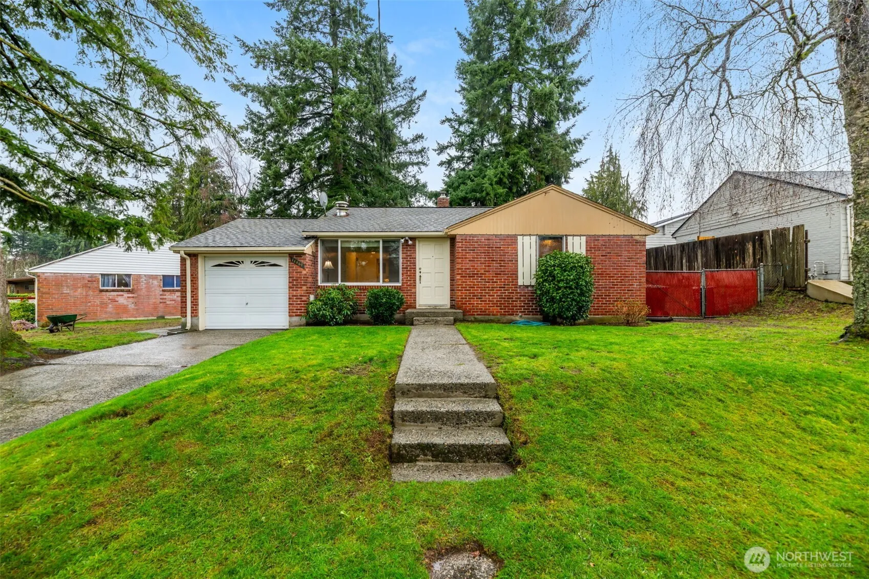 Property photo for 11469 37th Avenue Sw, Seattle