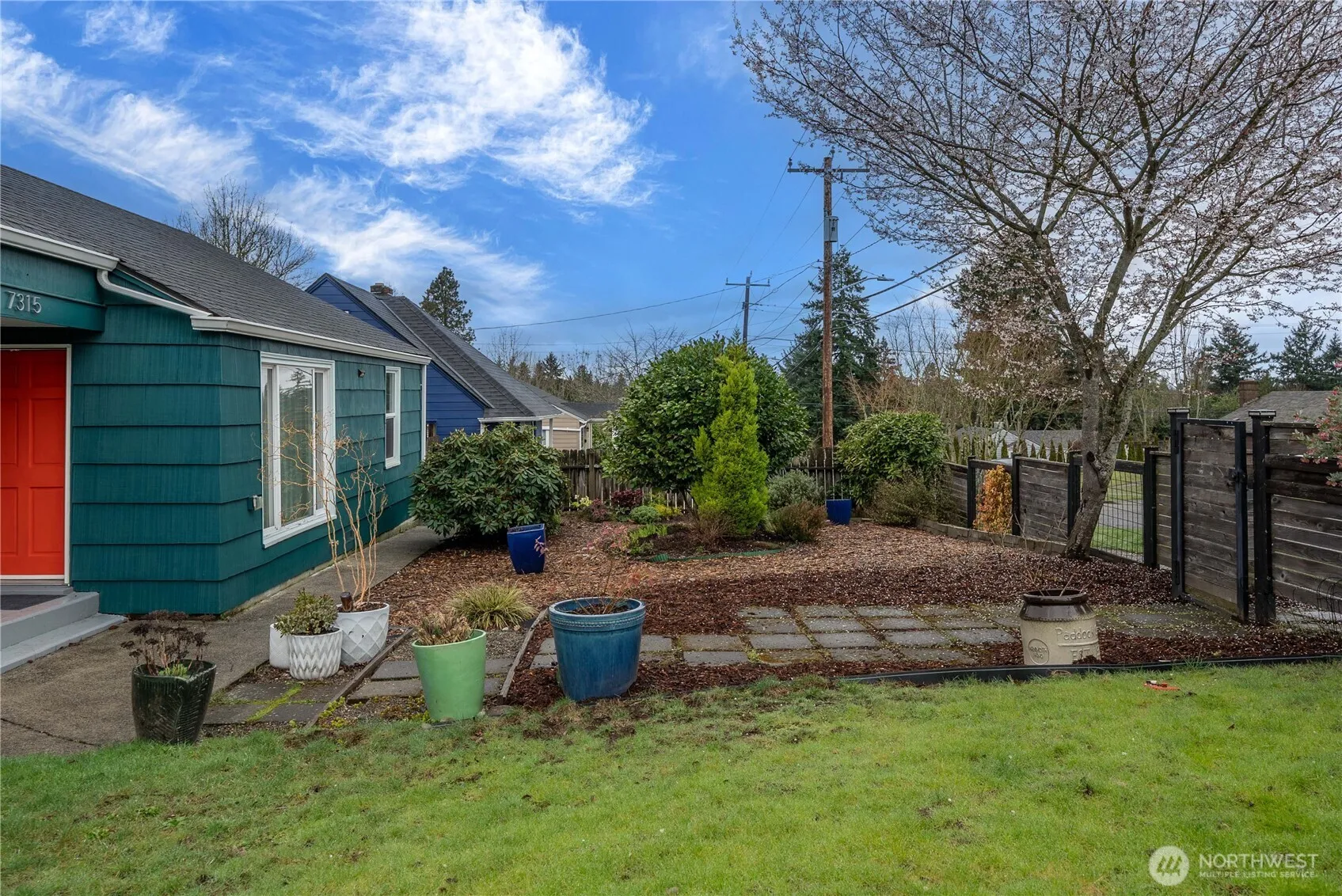 Property photo for 7315 S 115th Street, Seattle photo 3