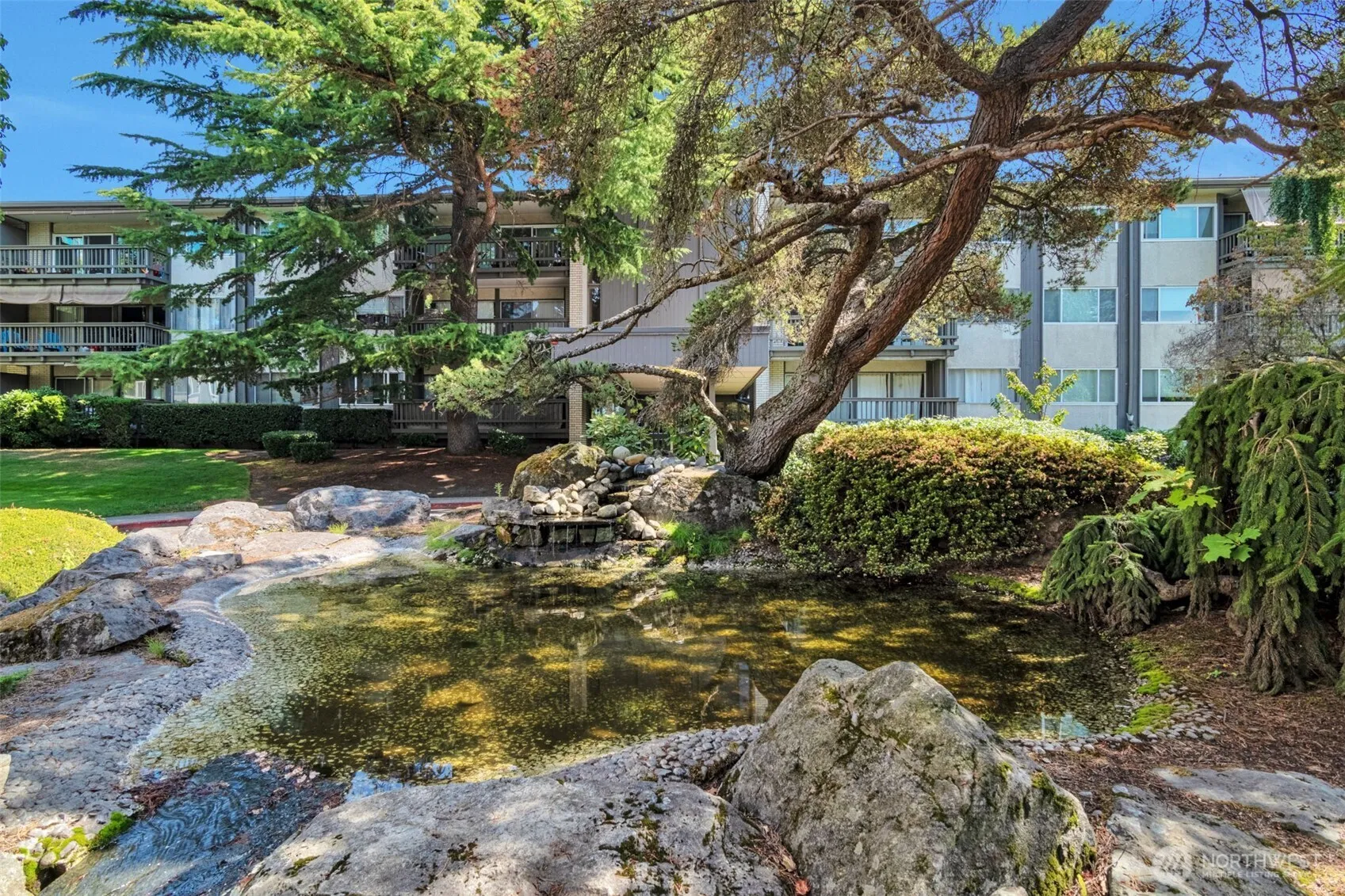 Property photo for 2500 81st Avenue Se #329, Mercer Island photo 3