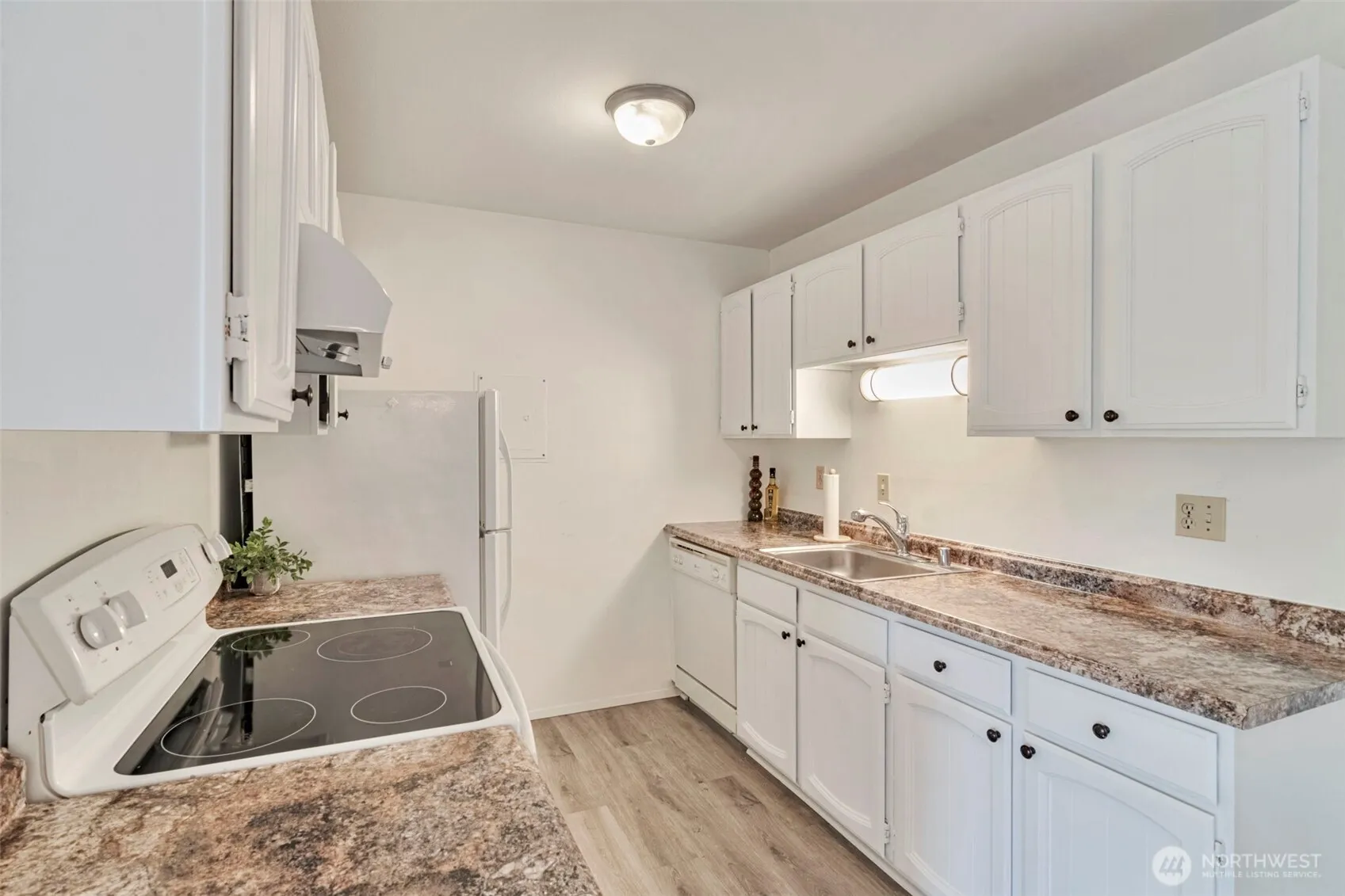 Property photo for 2500 81st Avenue Se #329, Mercer Island photo 5