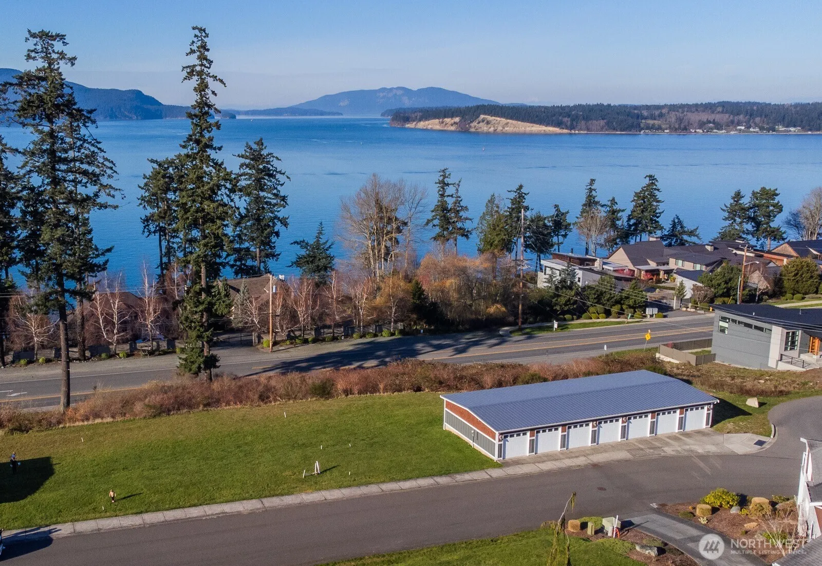 Property photo for 3910 Isle Way, Anacortes