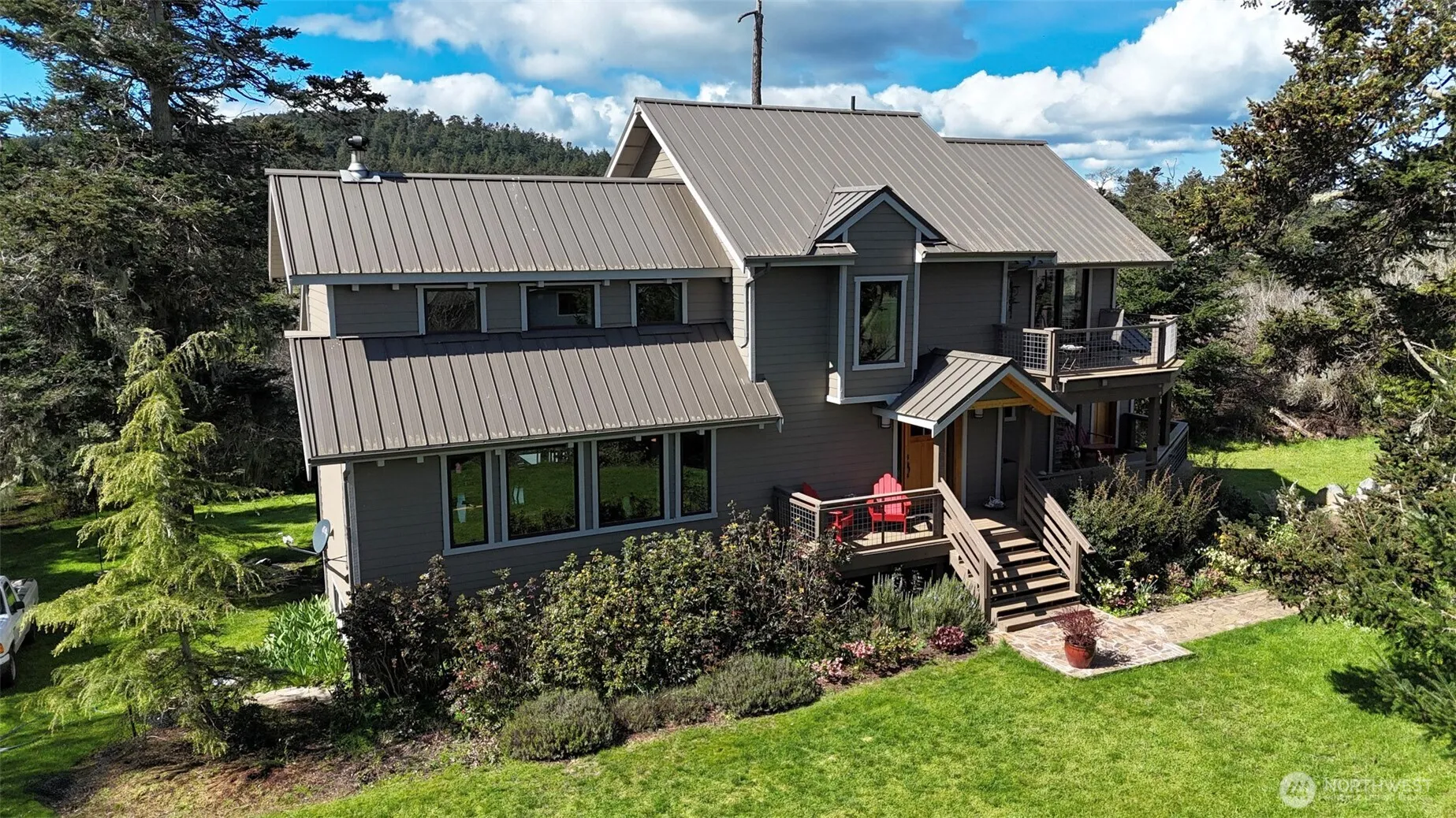 Property photo for 138 Lighthouse Lane, San Juan Island photo 2