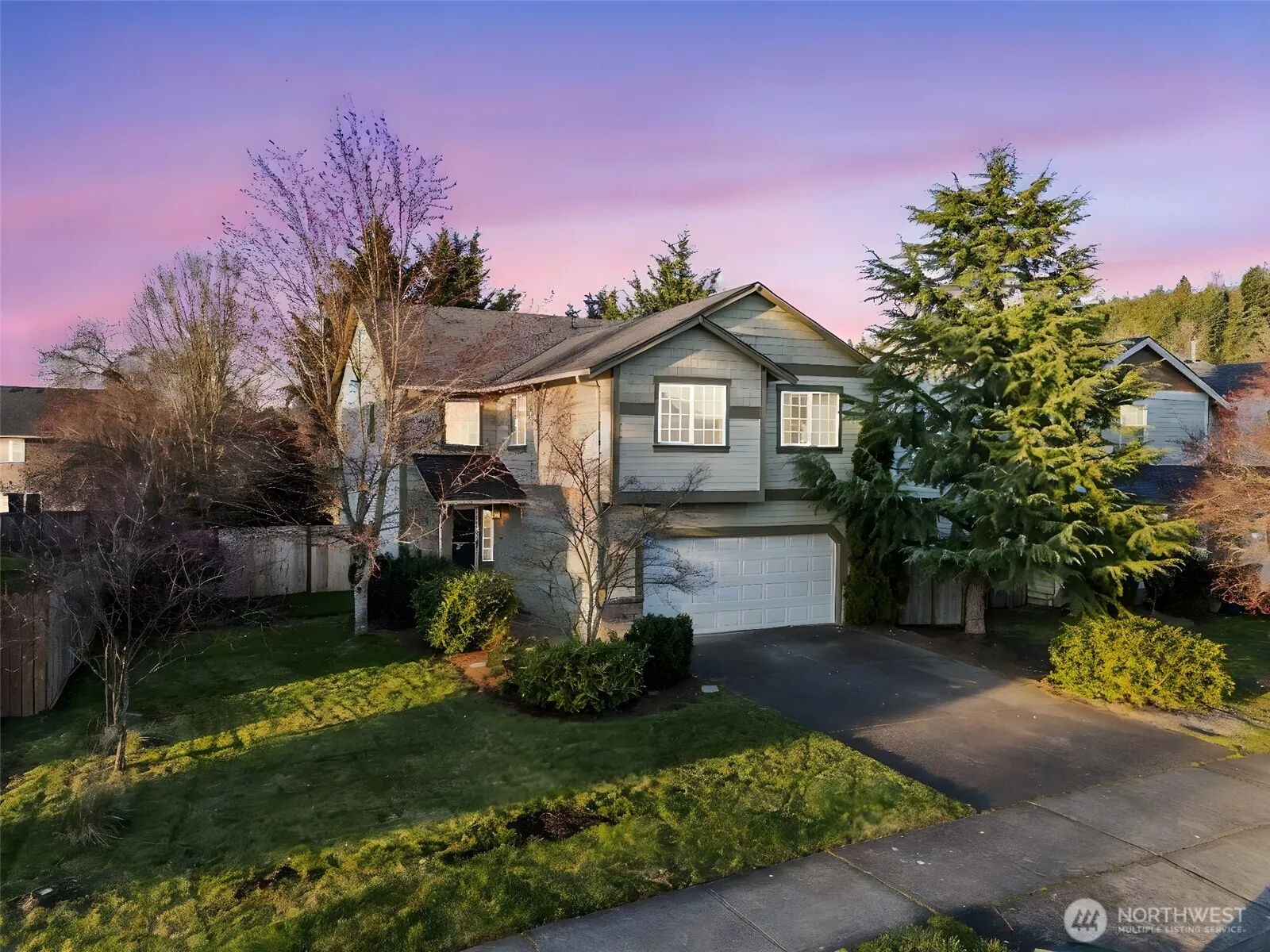 Property photo for 207 Williams Boulevard Ne, Orting