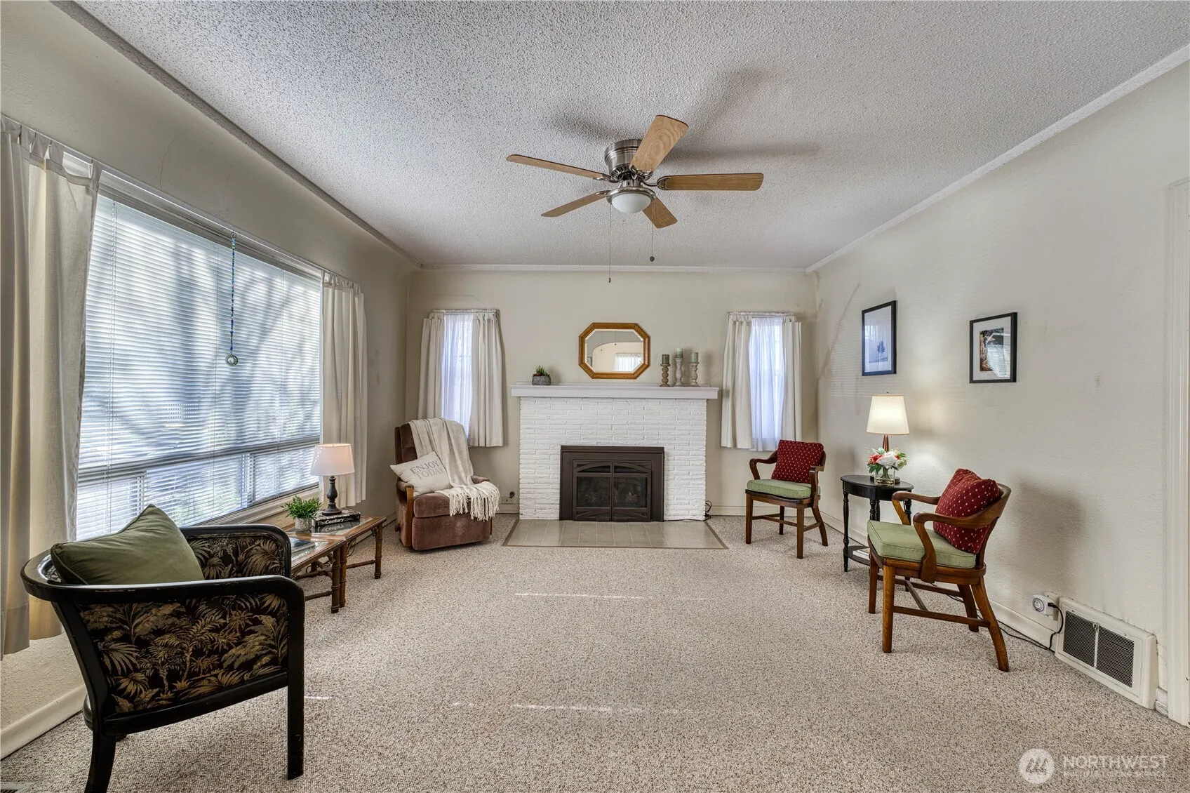 Property photo for 751 S 39th Street, Tacoma photo 3